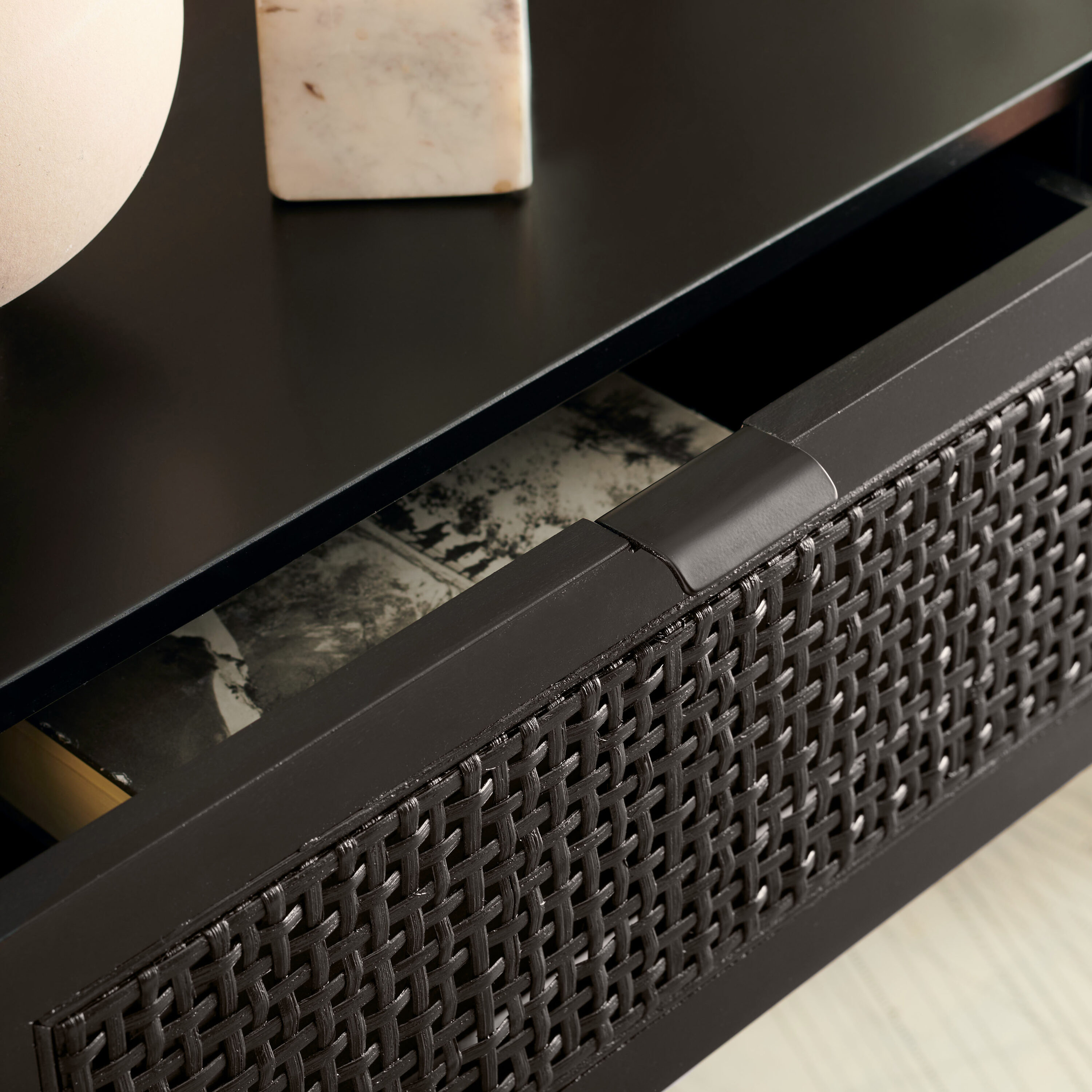 Safavieh CNS5000B Console-Sofa-Tables - View #12