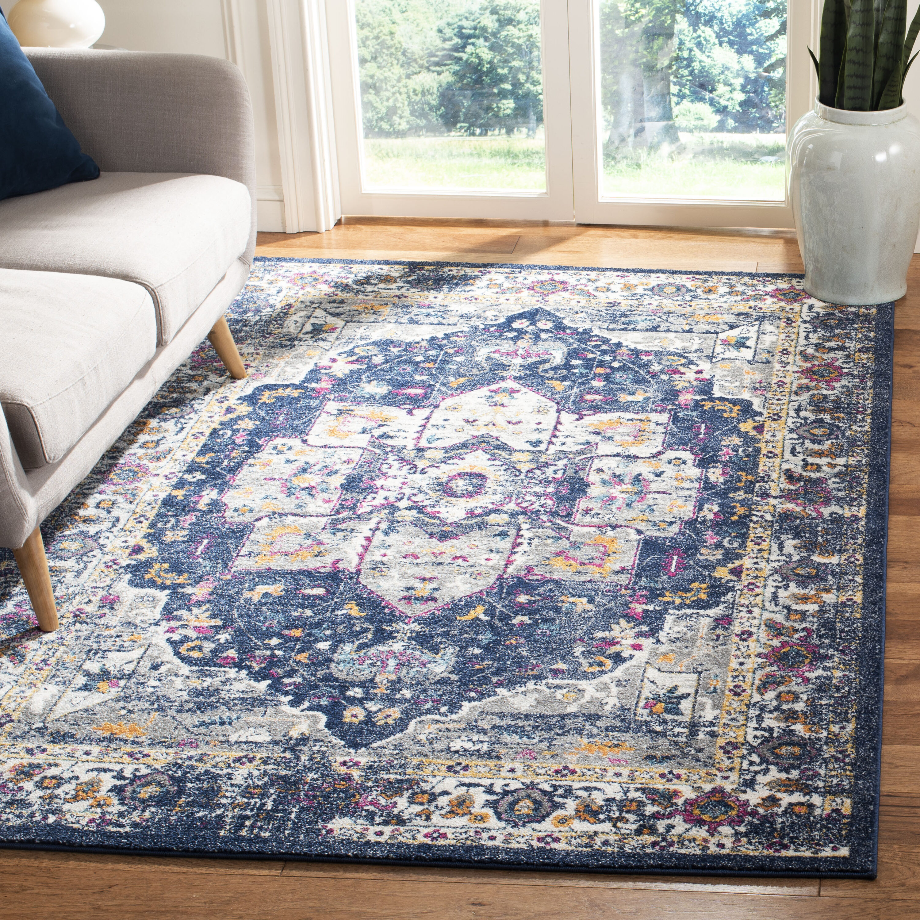 Safavieh EVK275N-5 Evoke Livia 5 x 8 (ft) Loomed Synthetic Navy/Gray Rectangular Indoor Distressed/Overdyed Vintage Area rug