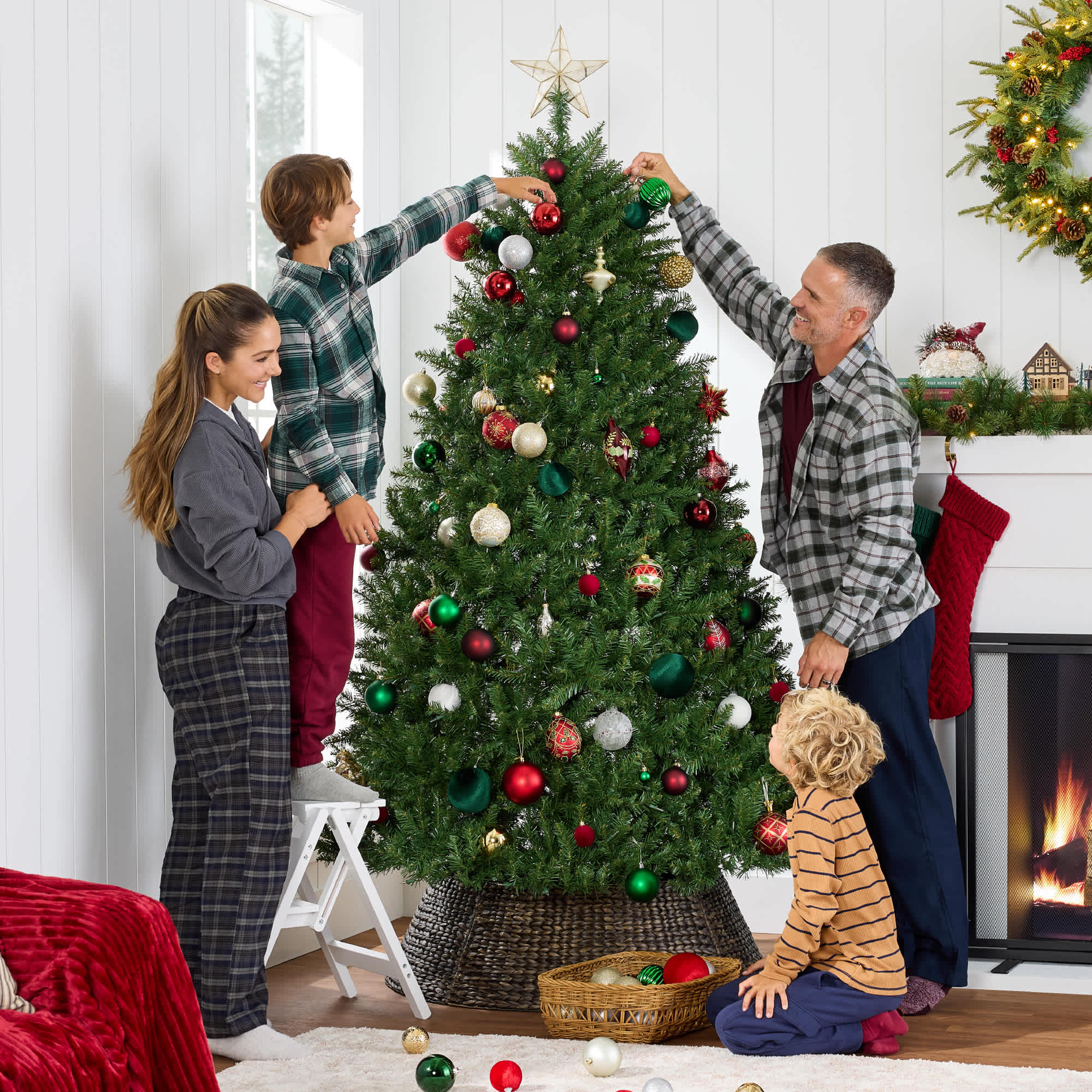 Best Choice Products SKY4986 Artificial-Christmas-Trees - View #2