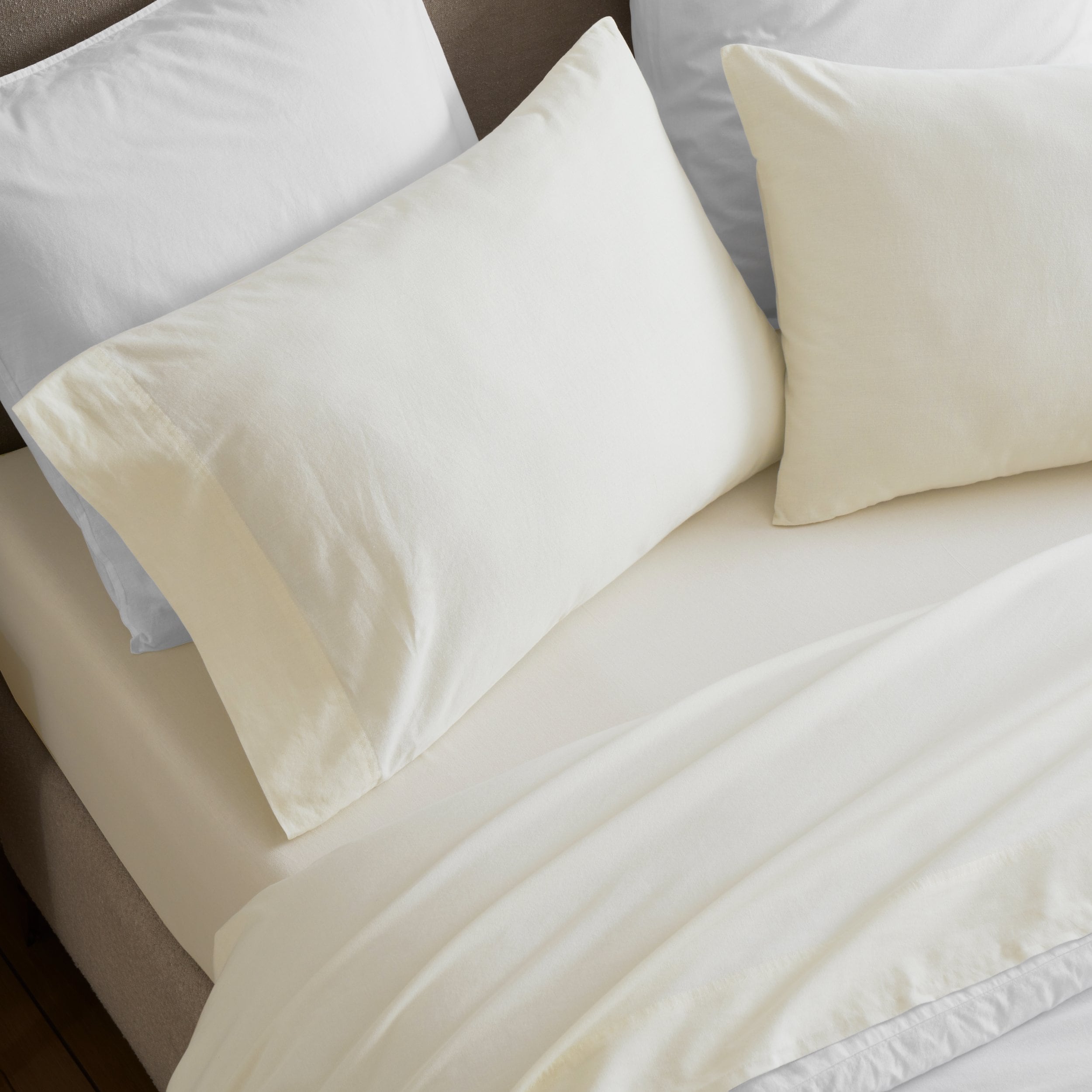 Superior 144-Thread Count Cotton Bed Sheet Set