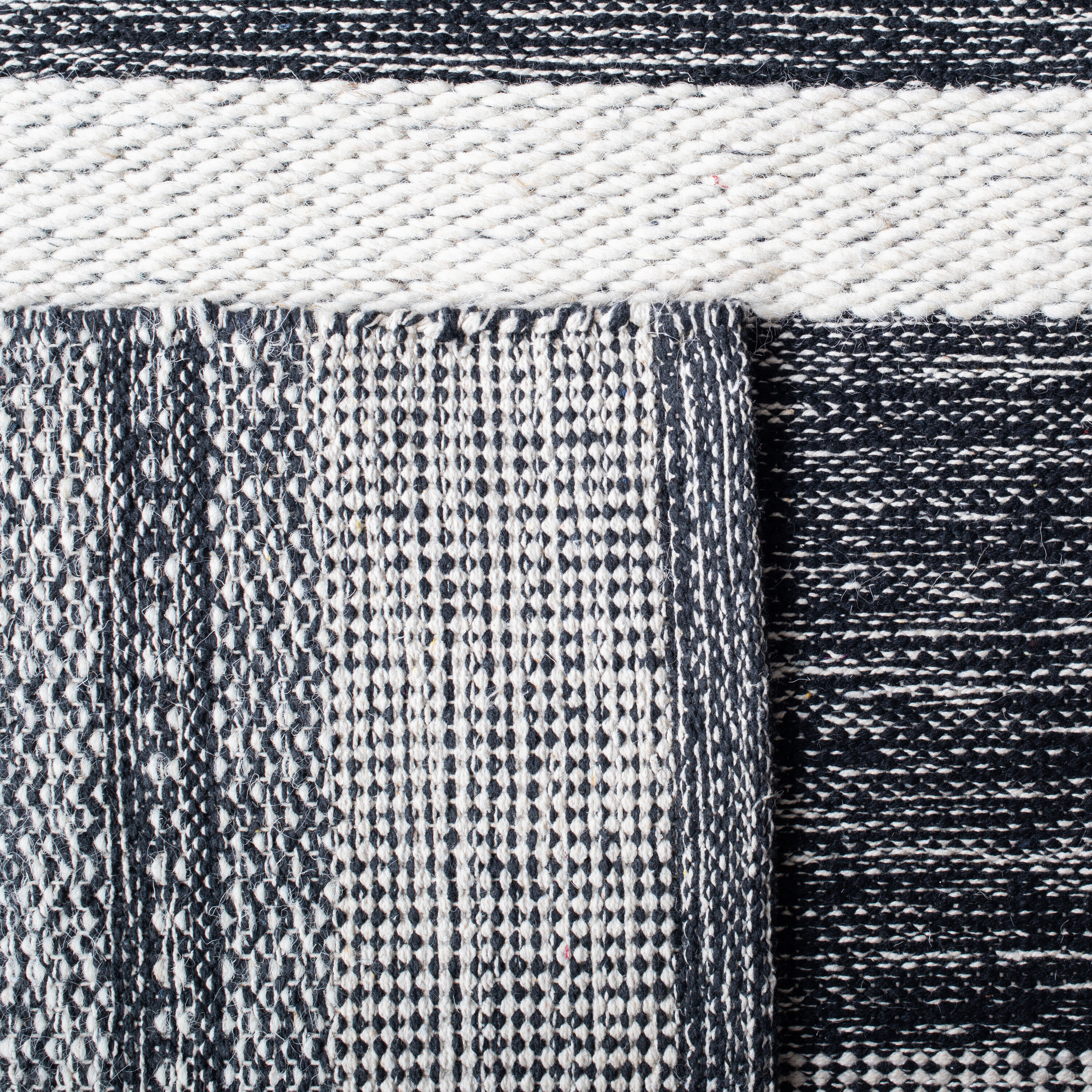 Safavieh STK506A-6 rugs - View #2