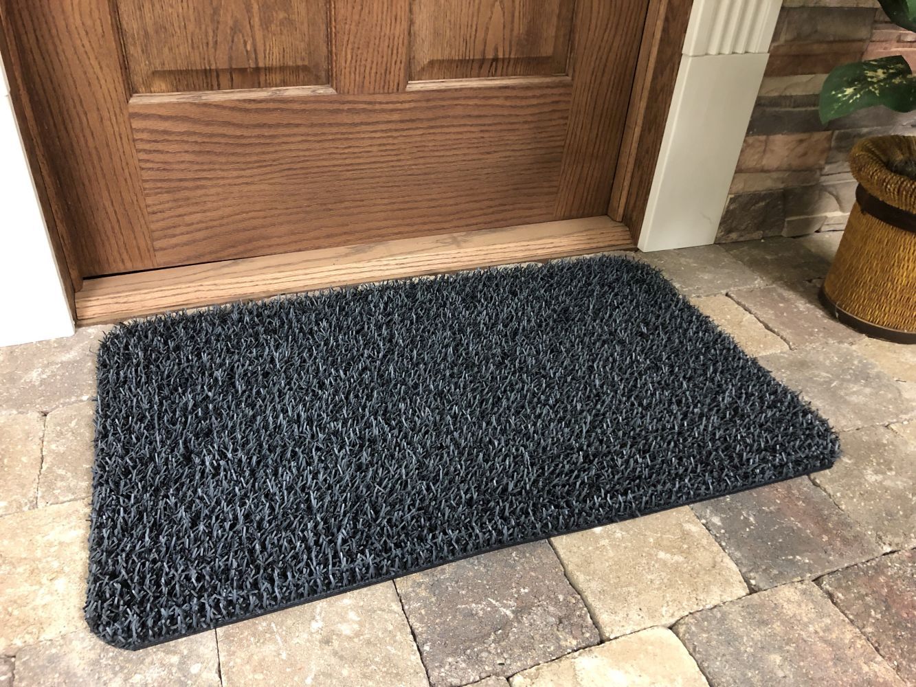 GrassWorx 2-ft x 3-ft Evergreen Rectangular Outdoor Door Mat in the Mats  department at