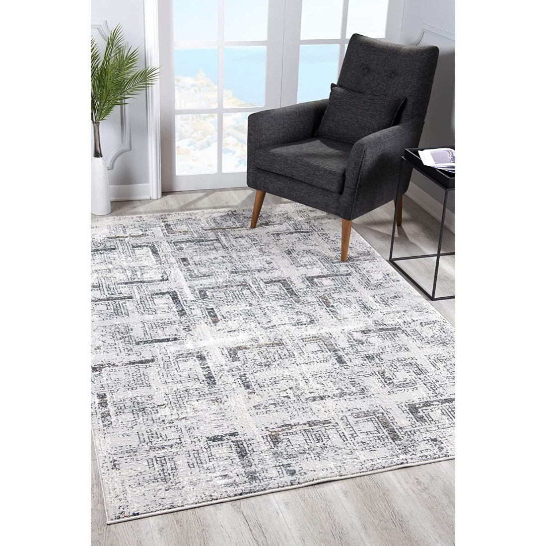 HomeRoots 4000393231 4 x 6 (ft) Woven Viscose Cream Grey Rectangular Indoor Abstract Vacuum regularly Area rug