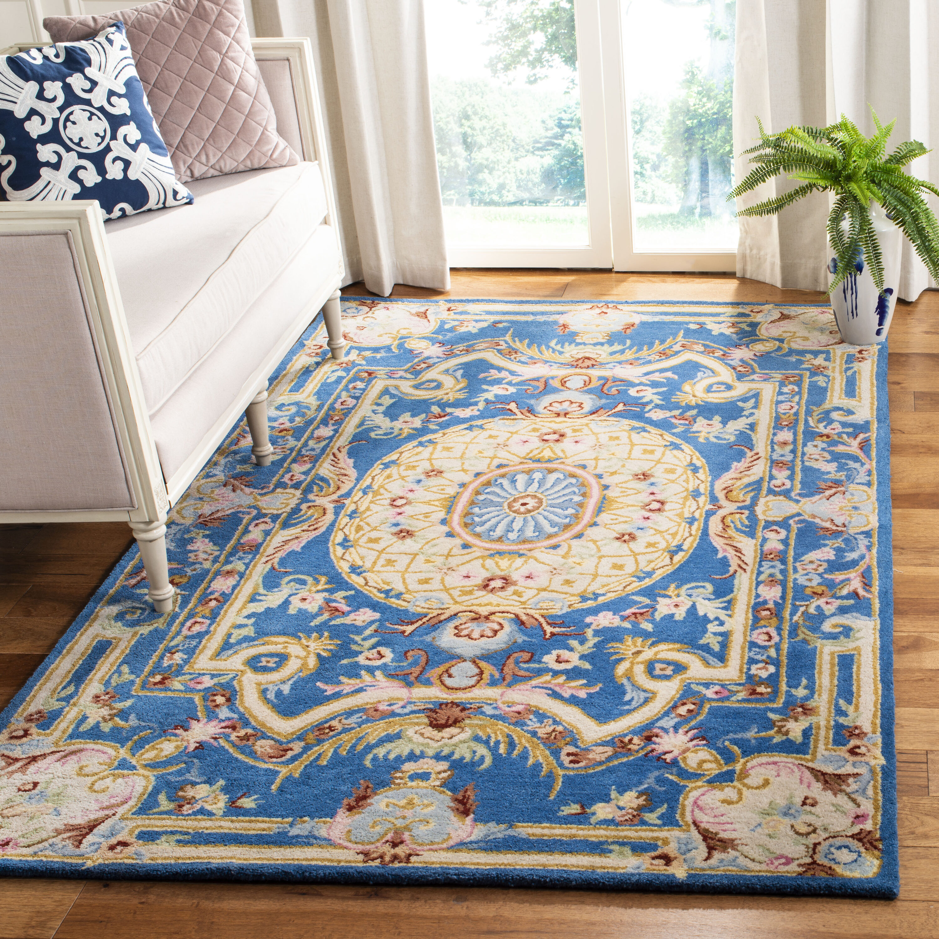  Savonnerie 120 Blue/Ivory Traditional 5ft x 8ft Medium Rectangle Rug