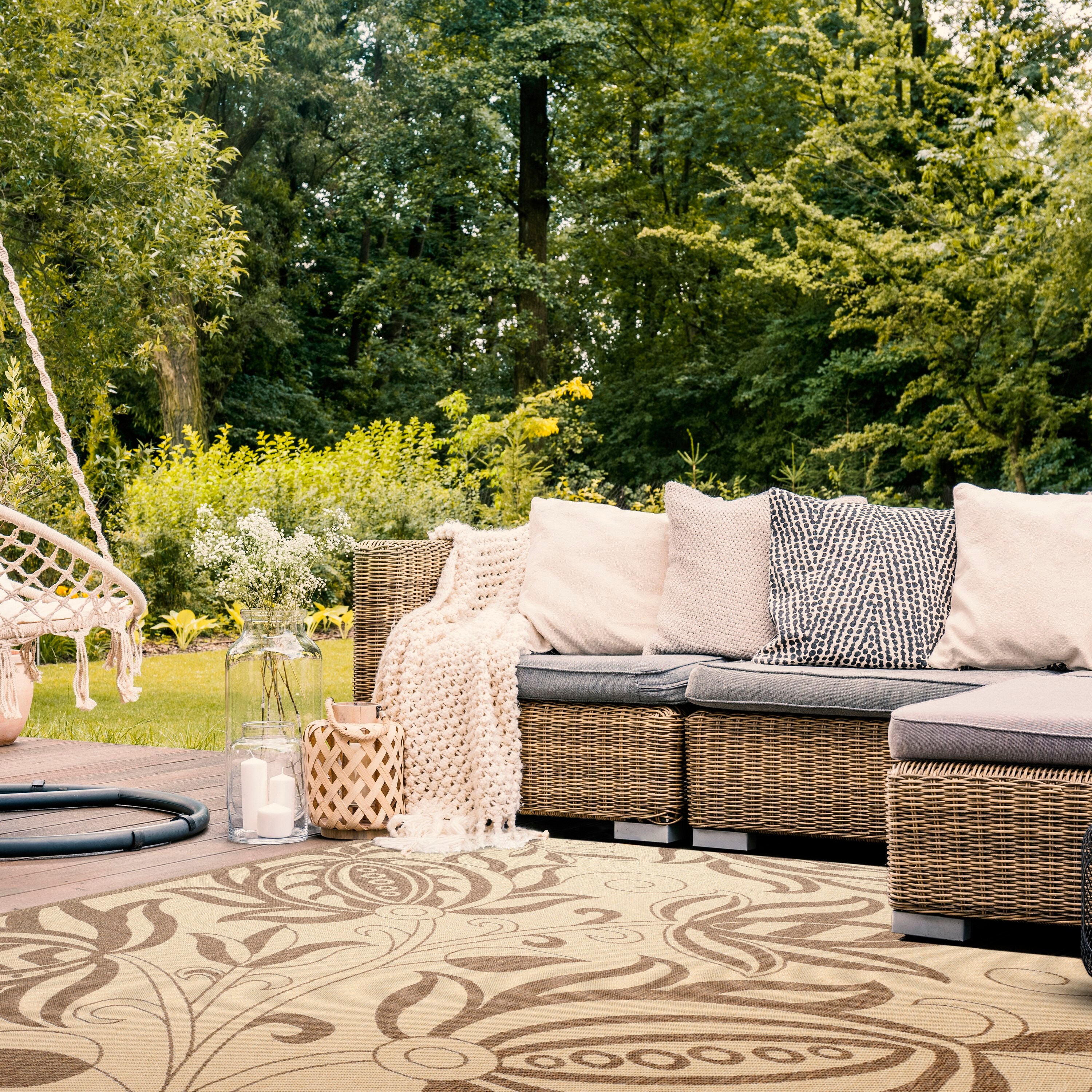 Safavieh CY2961-3001-7SQ Courtyard Blossums 7 x 7 (ft) Loomed Polypropylene Natural/Brown Square Indoor/Outdoor Floral/Botanical Coastal Area rug