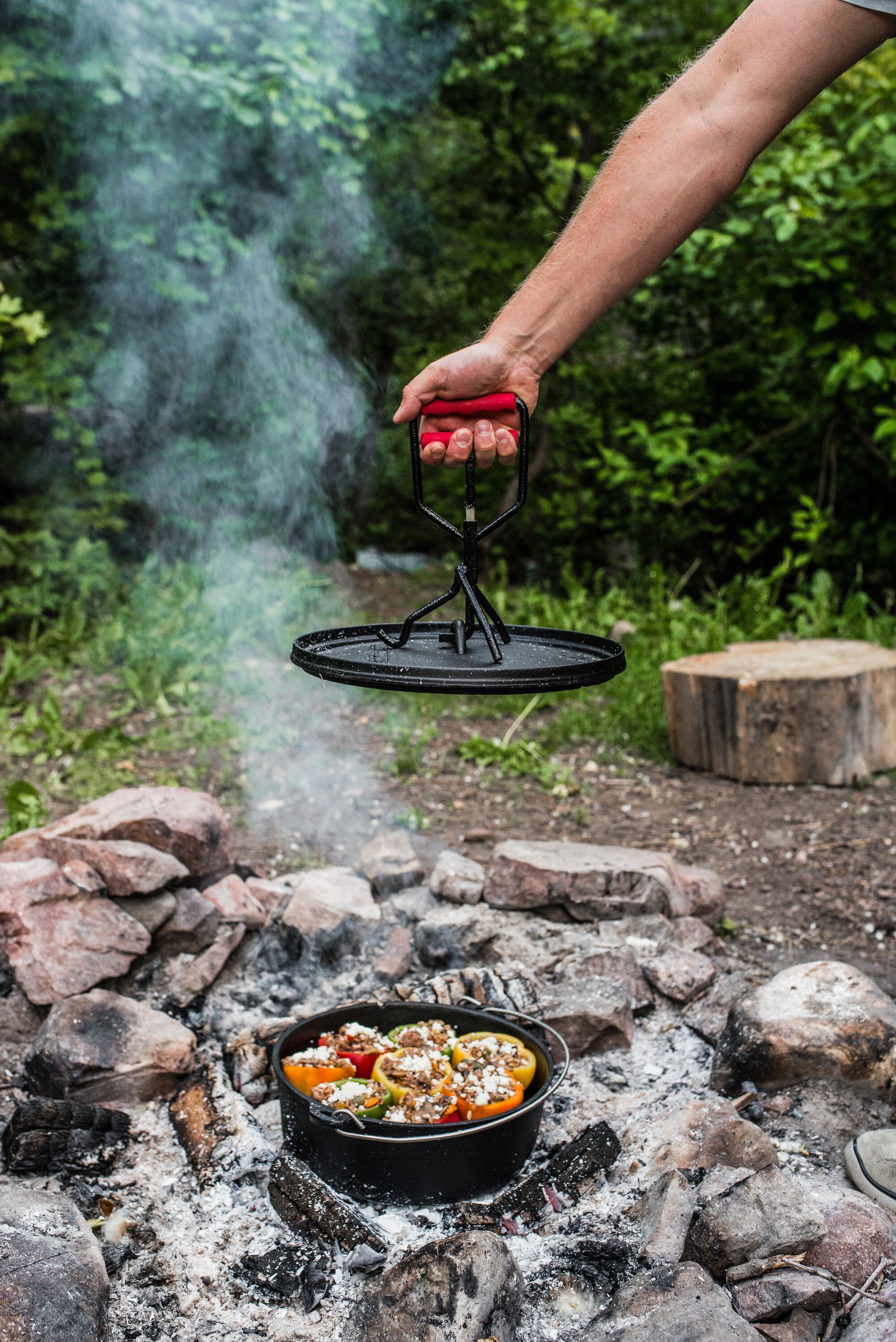 Camp Chef 16 in . Cast Iron Classic Dutch Oven