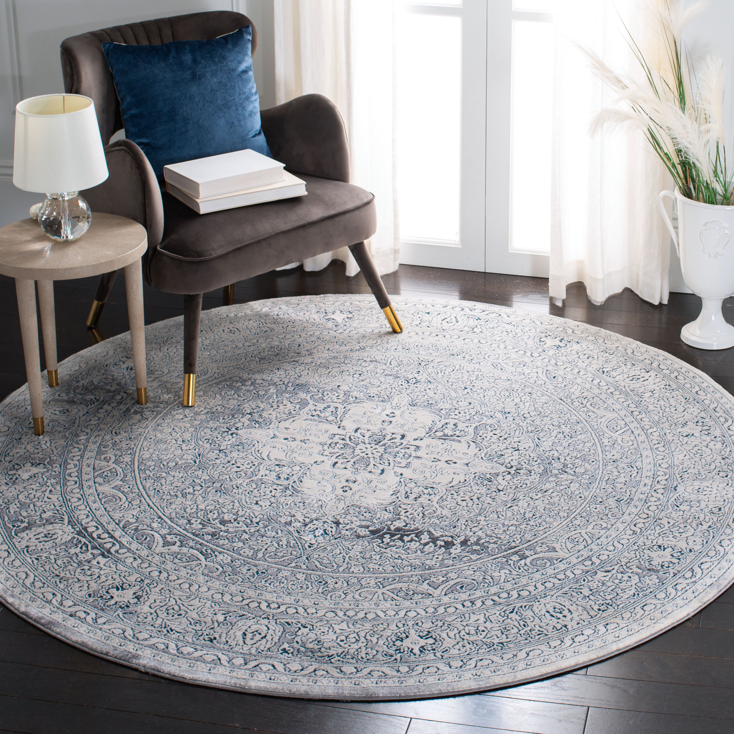 Safavieh ALH628M-7R Alhambra Franci 7 x 7 (ft) Loomed Synthetic Cream/Blue Round Indoor Floral/Botanical Area rug