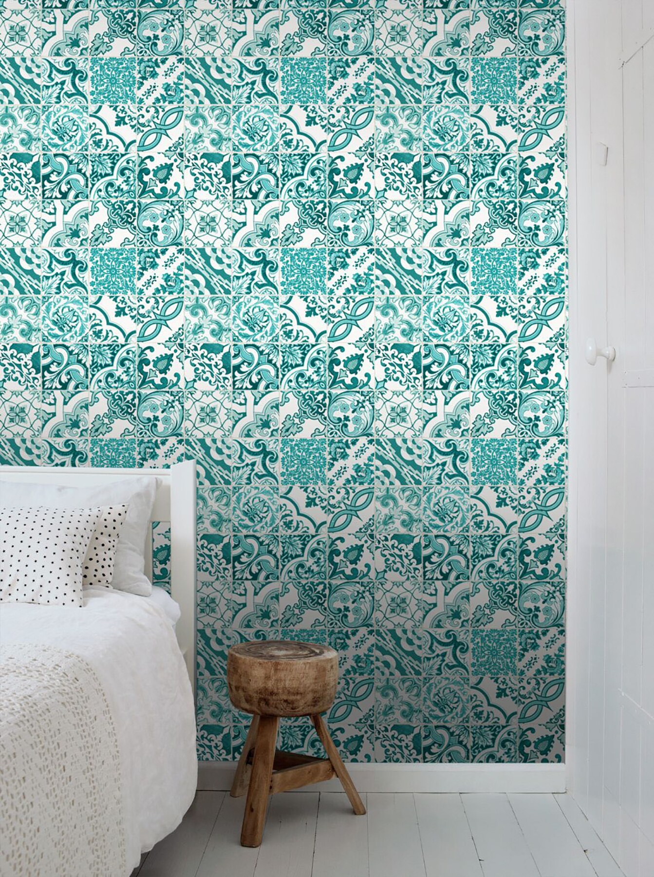 ESTA Home 56.4-sq ft Turquoise Non-woven Tile Unpasted Wallpaper at ...