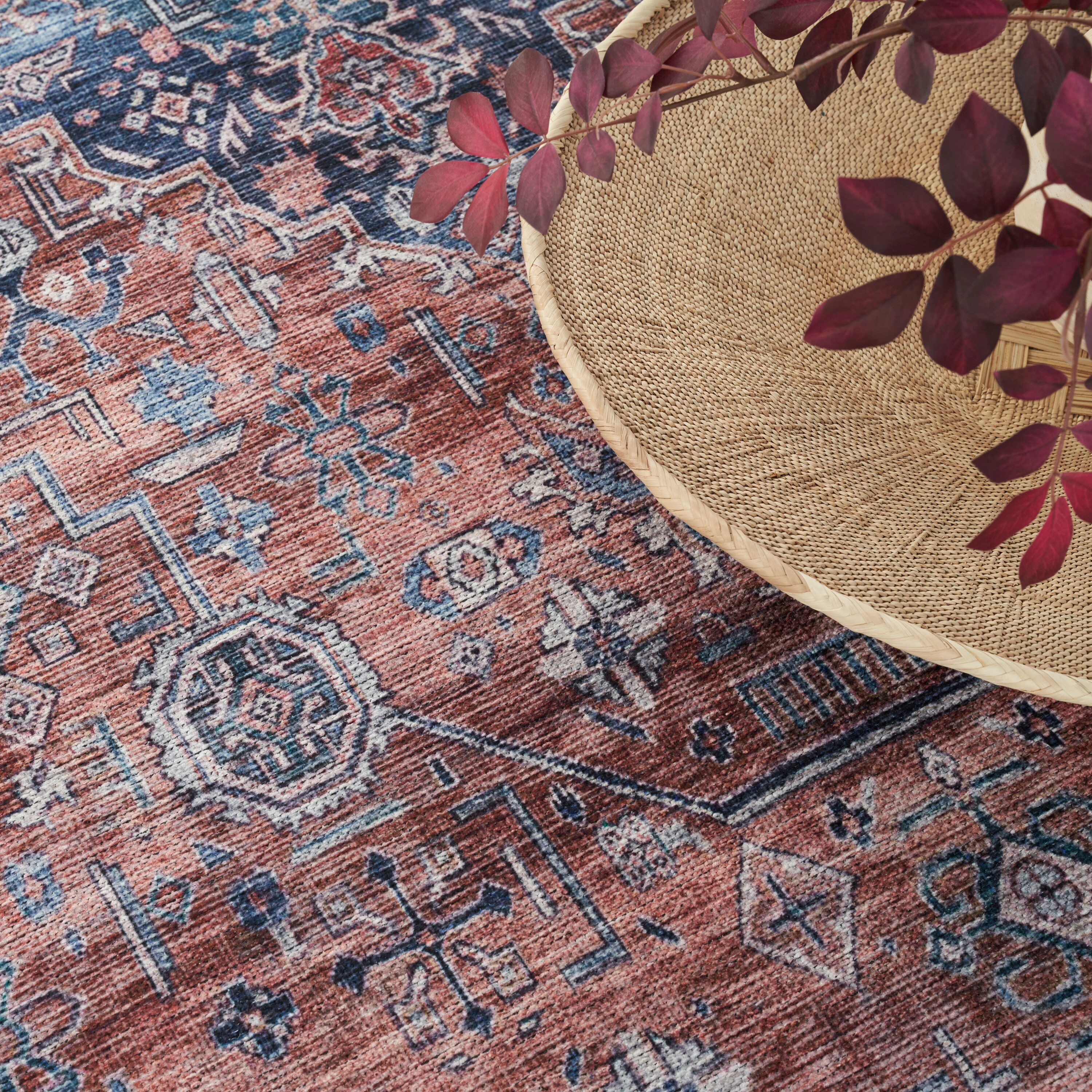 Vintage Brilliance 8' x 10' Blue/Multi Washable Persian Area Rug