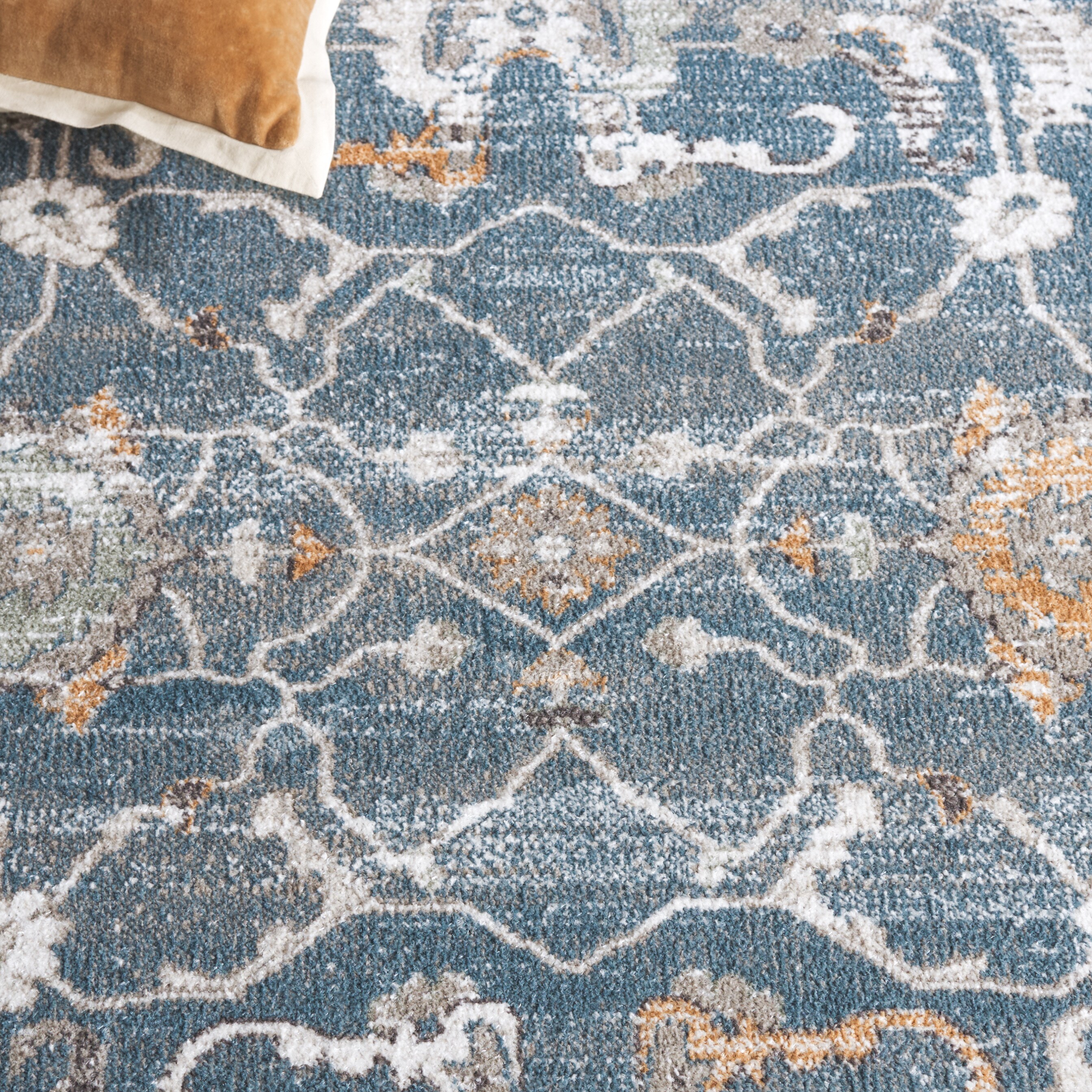 Safavieh FAL214M-5 rugs - View #4