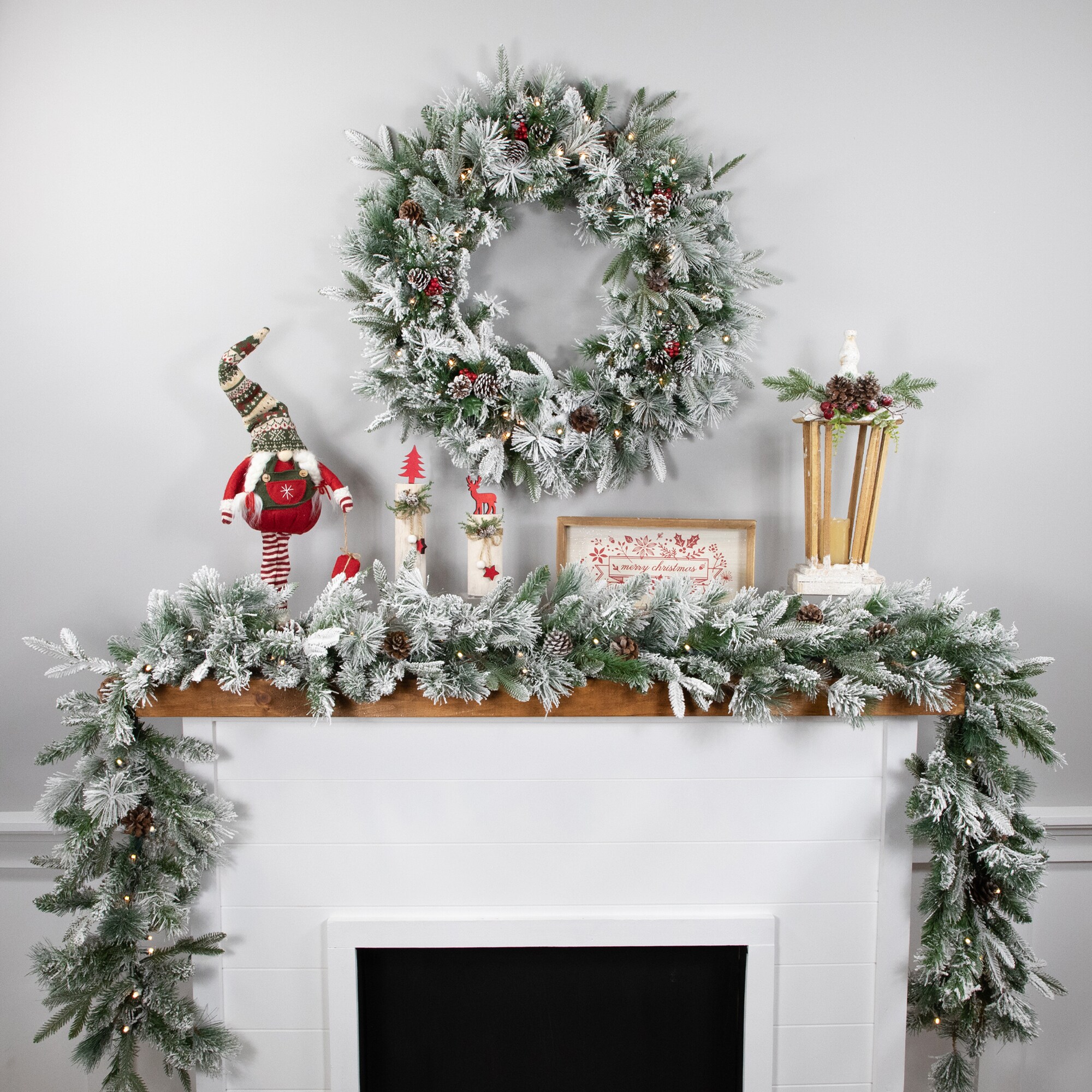 Northlight 33388968 Artificial-Christmas-Wreaths - View #3