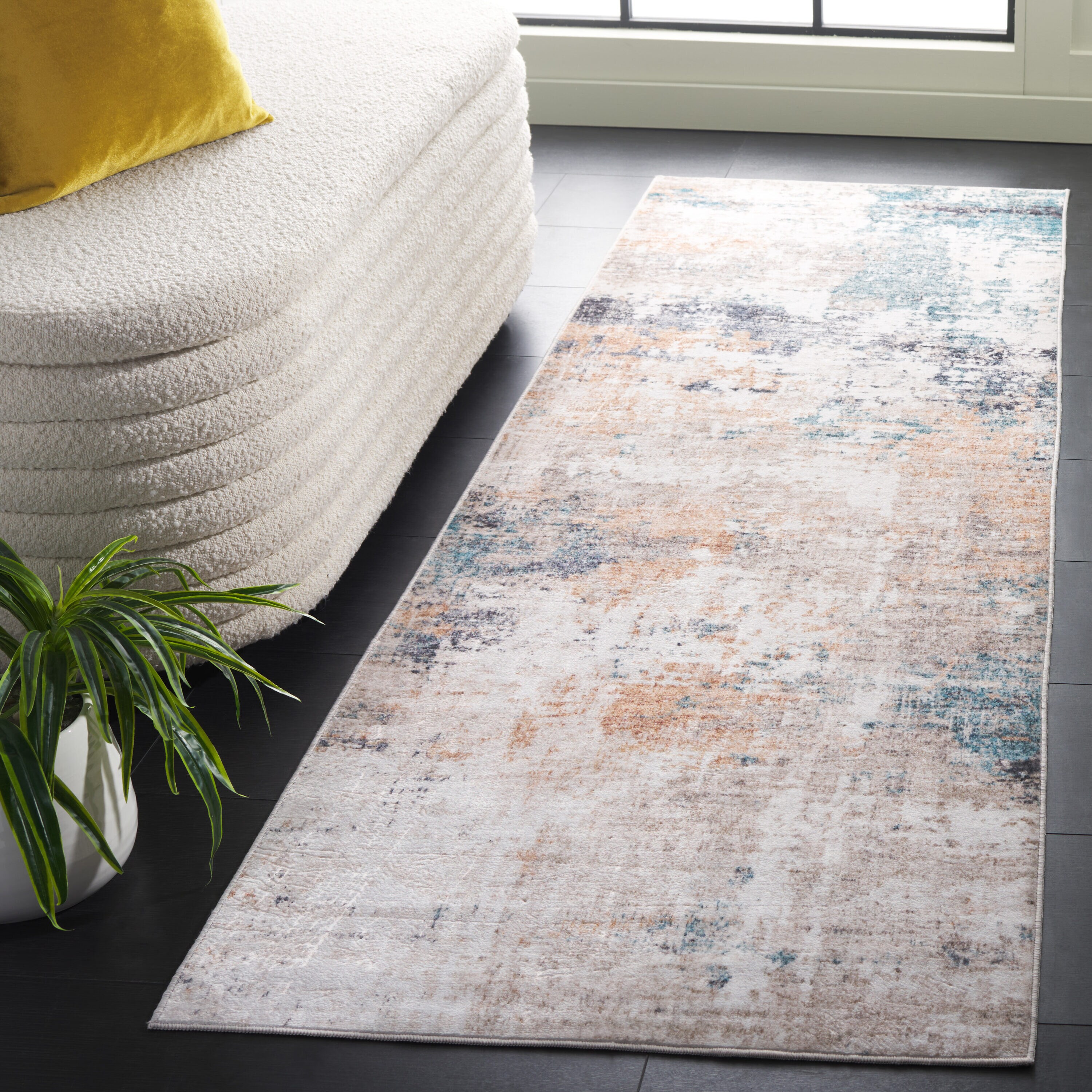 Santa Monica 346C Ivory Rust 2ft-6in x 8ft Contemporary Rug
