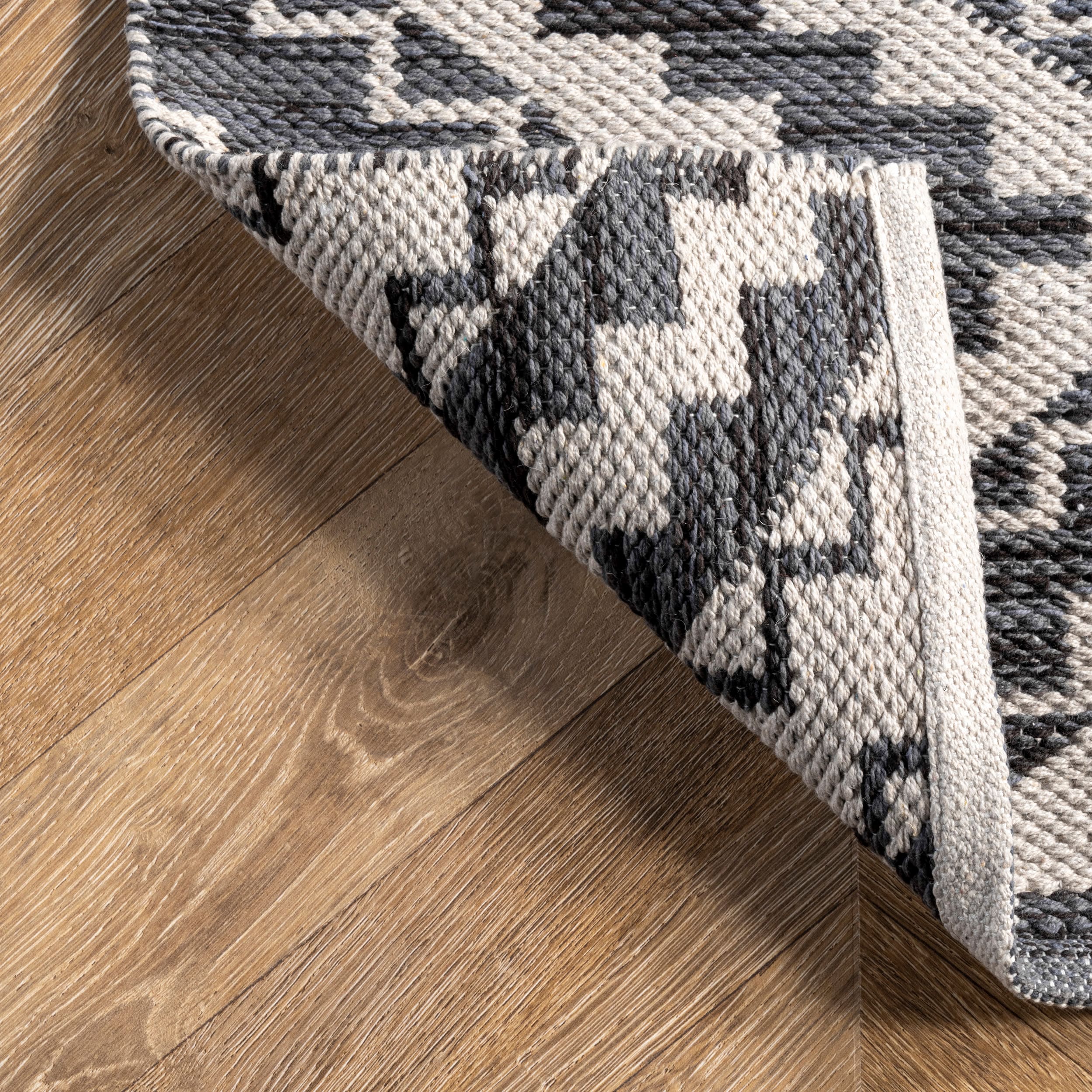 Gray and White Geometric Cotton Rectangular Area Rug, 3' x 5'