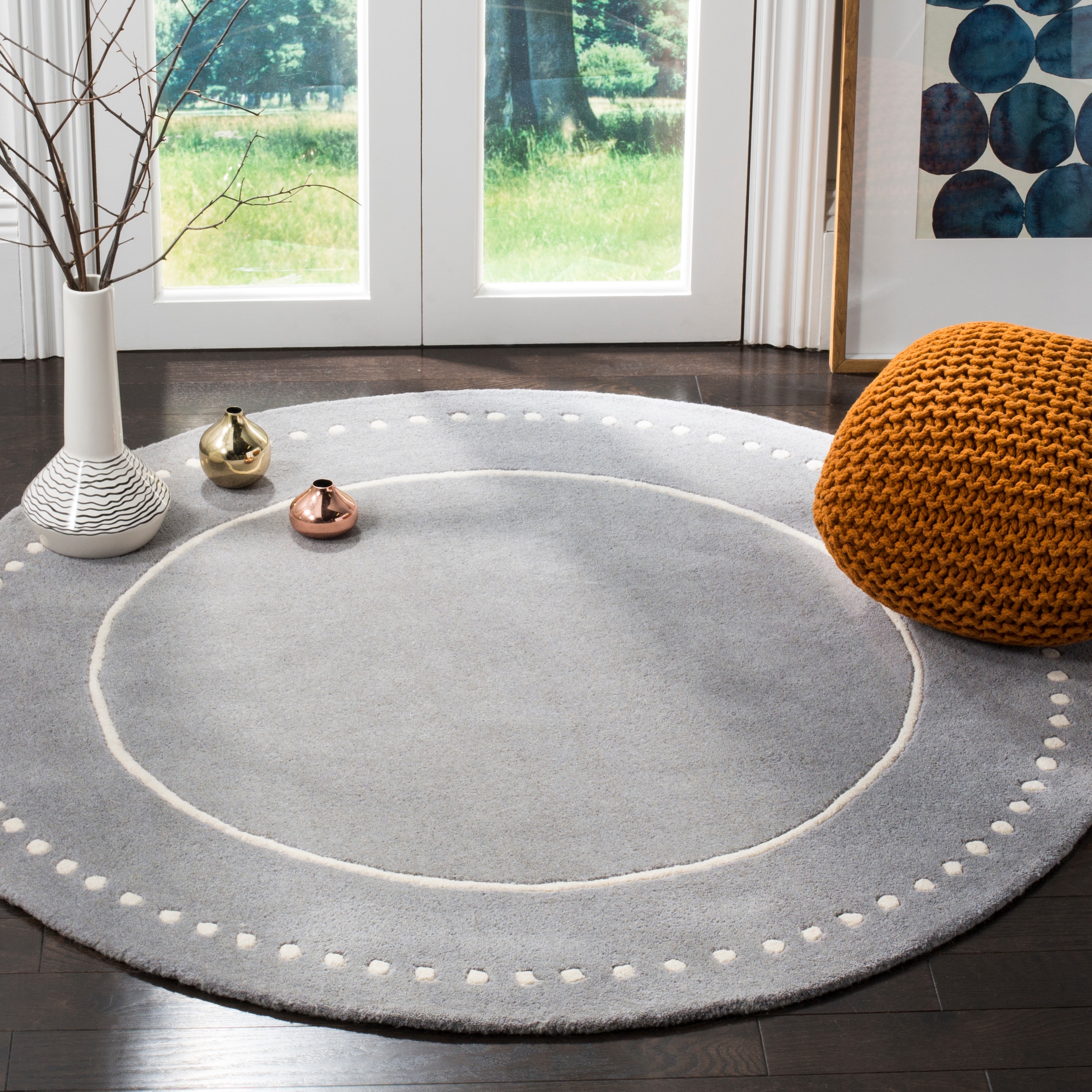 Safavieh BEL151D-5R Bella Huon 5 x 5 (ft) Tufted Wool Silver/Ivory Round Indoor Border Farmhouse/Cottage Area rug