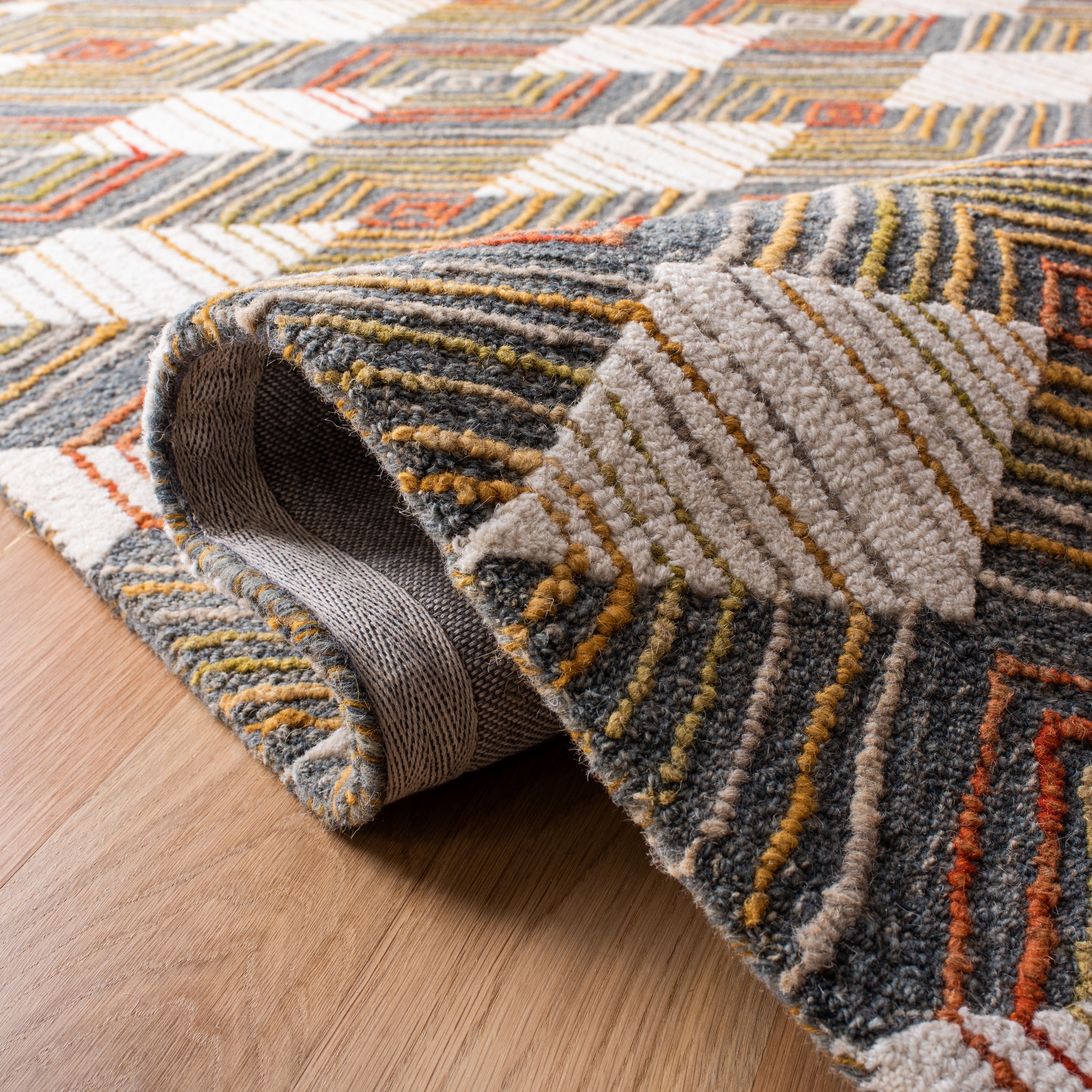 Safavieh TRC522M-3 rugs - View #5