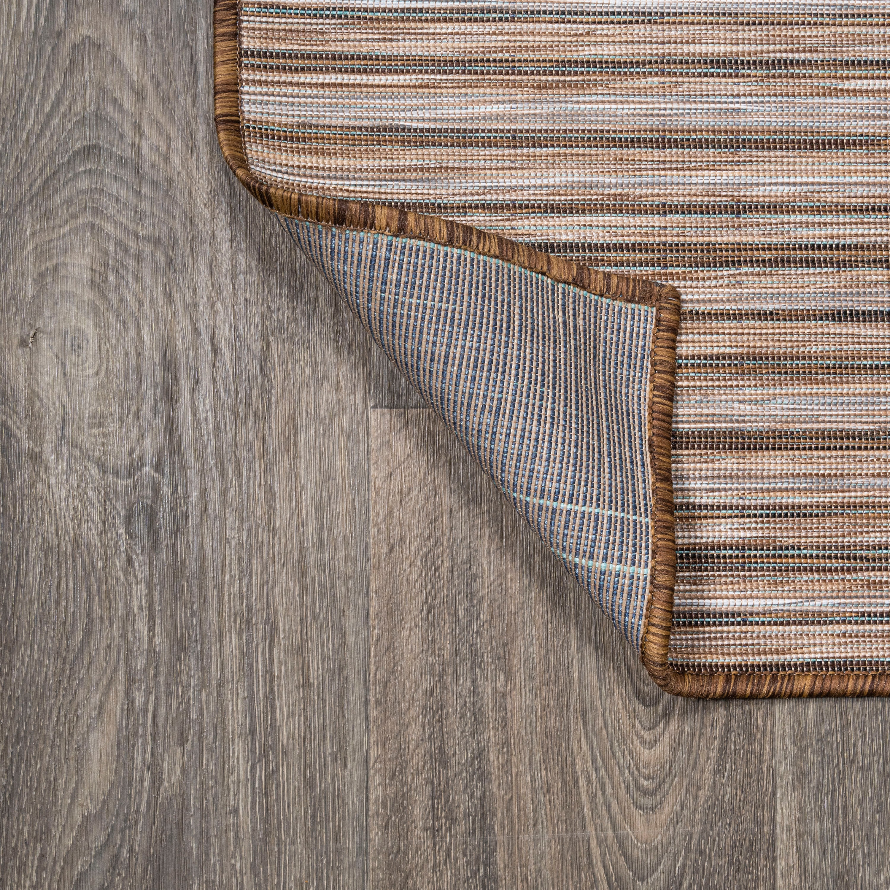 Heathered Natural Brown Stripe 6' Round Synthetic Area Rug