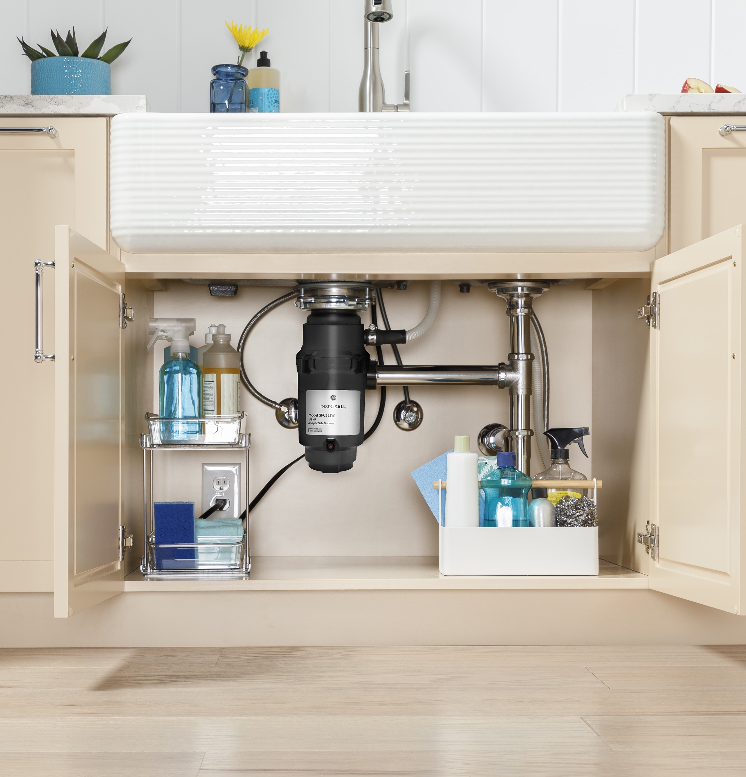 GE GFC565W t050700 - View #2