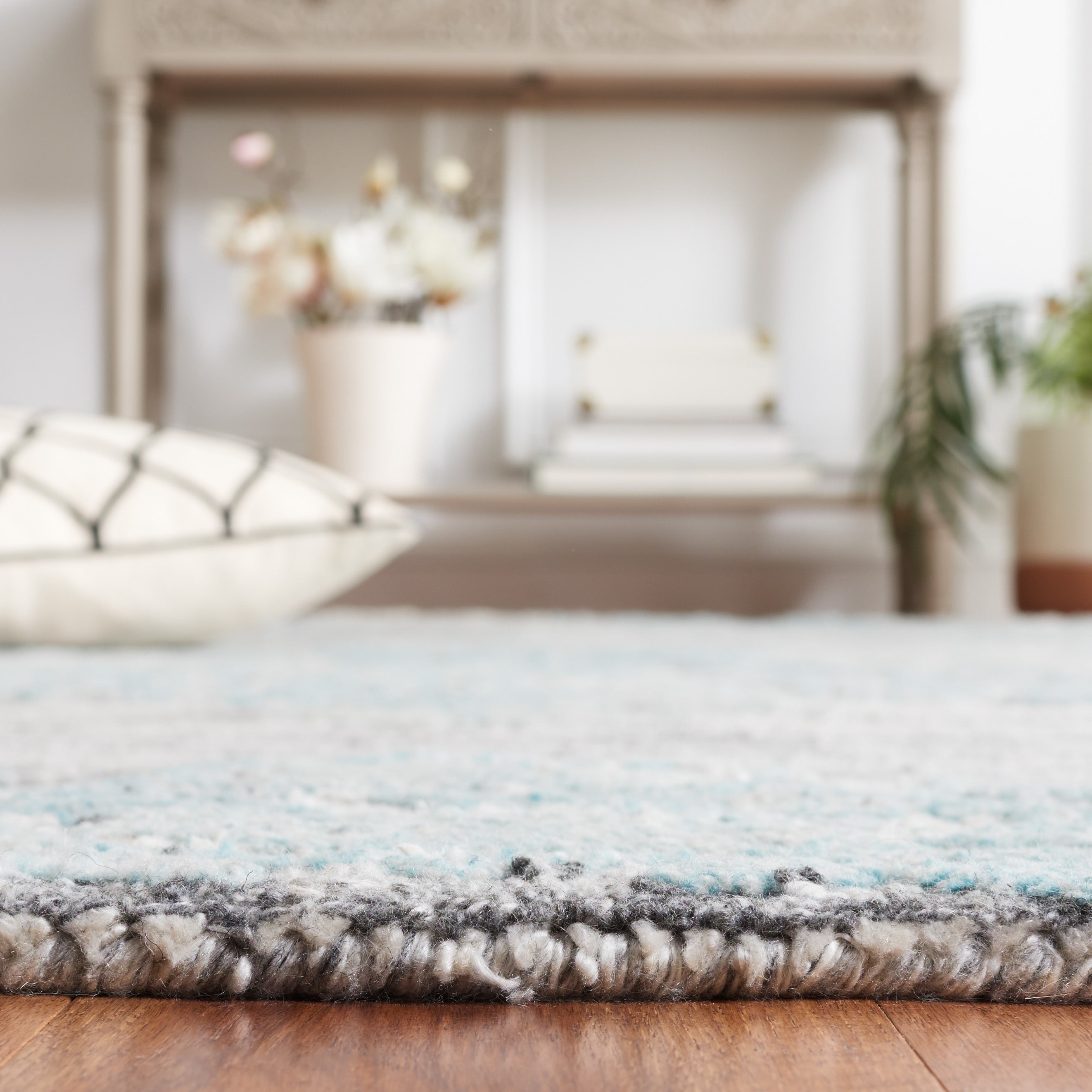 Safavieh MRQ122J-8 rugs - View #4