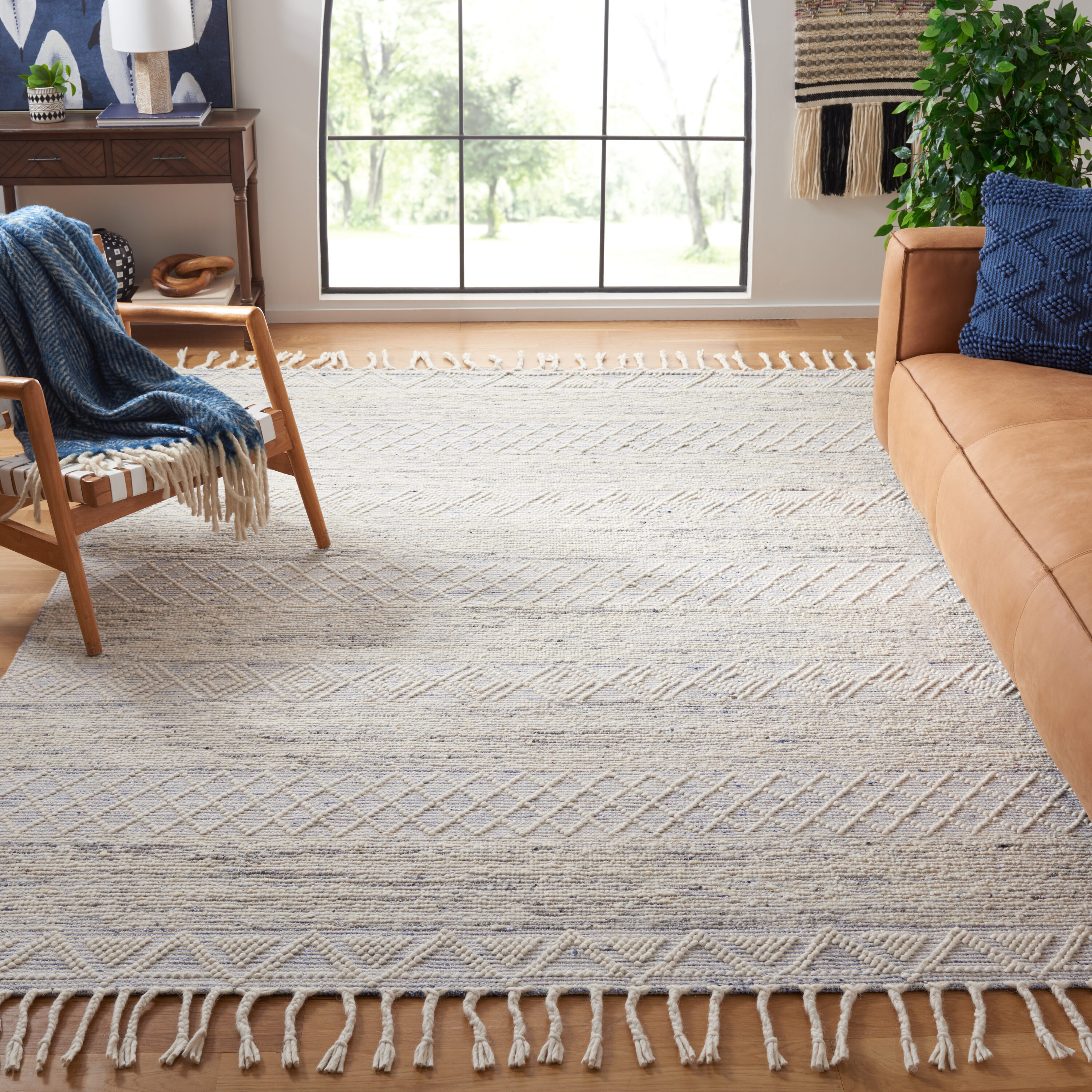 Natura 297 Ivory/Blue Bohemian 6ft x 9ft Medium Rectangle Rug