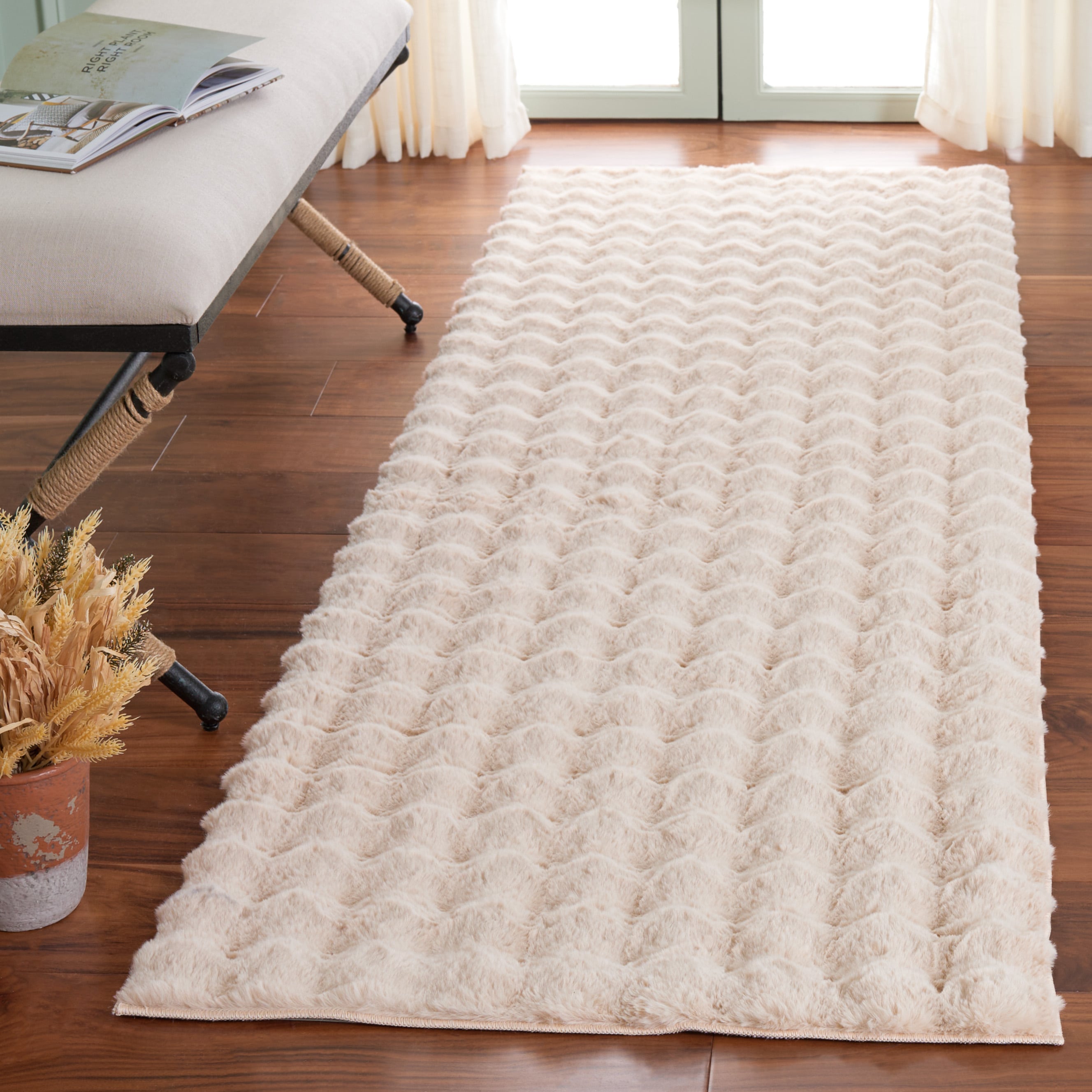Faux Rabbit Bubble 100B Beige 2ft-6in x 8ft Shag / Flokati Rug