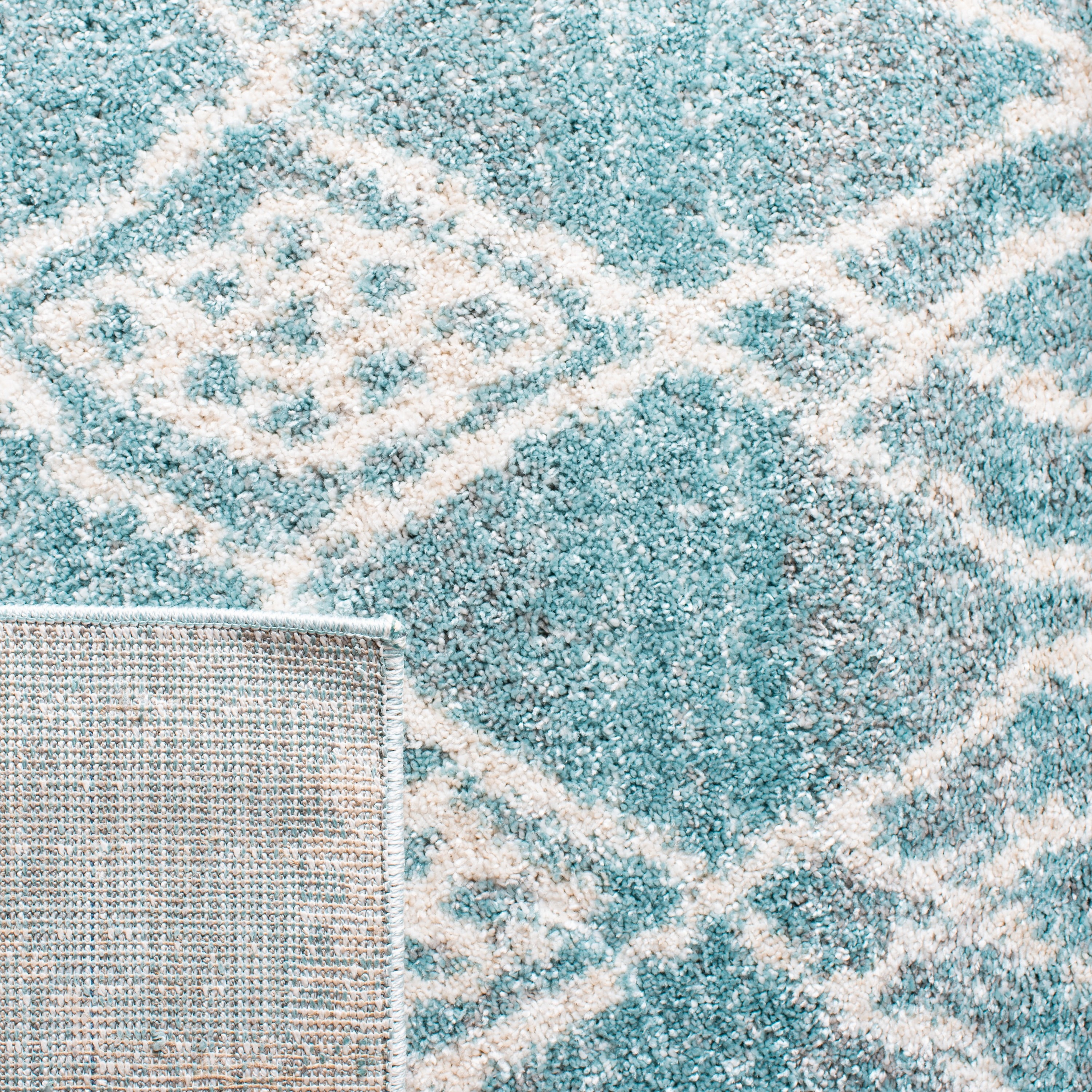 Safavieh TUN736J-28 rugs - View #6