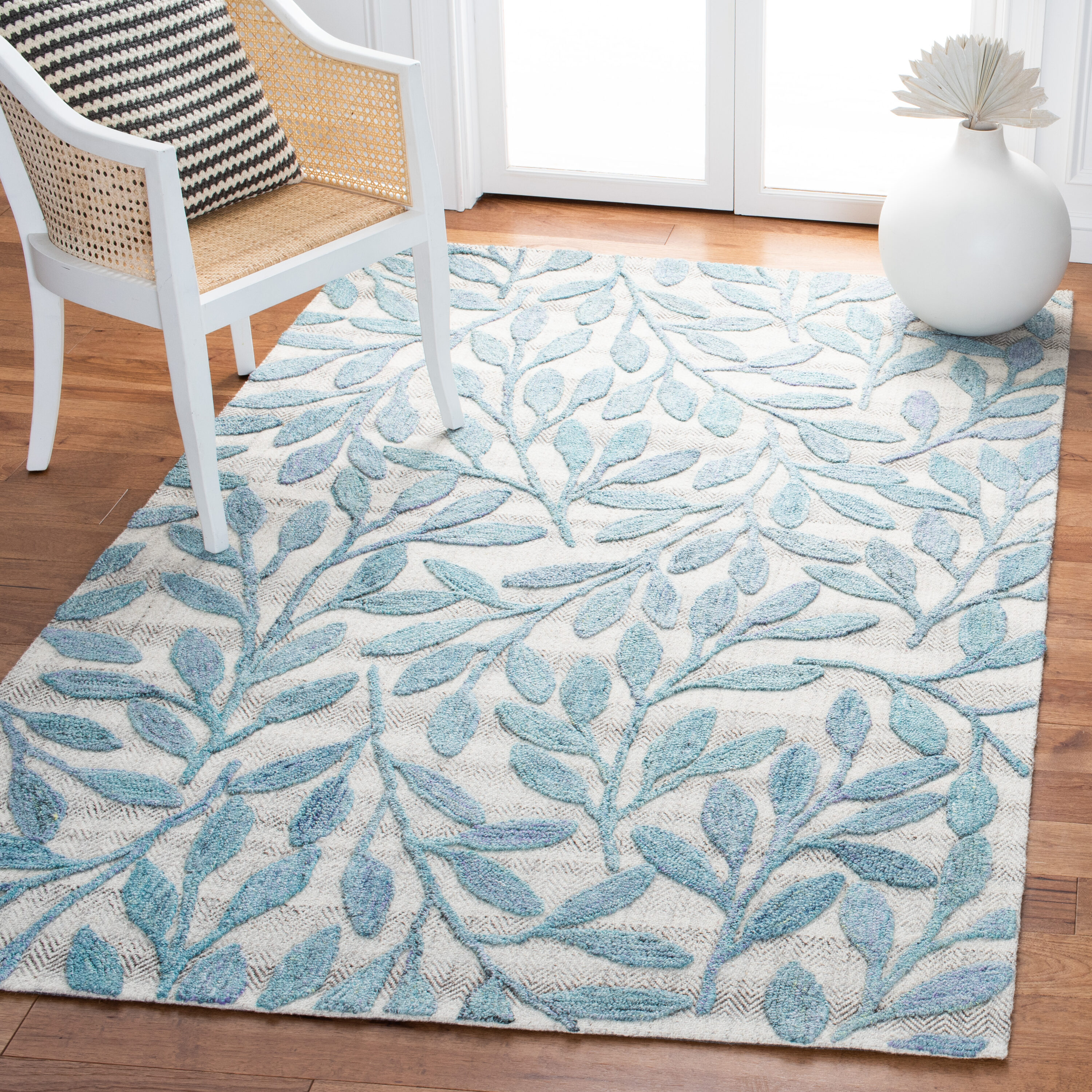 Safavieh Southampton 302 Blue Contemporary 4ft x 6ft Small Rectangle Rug #SHA302M-4