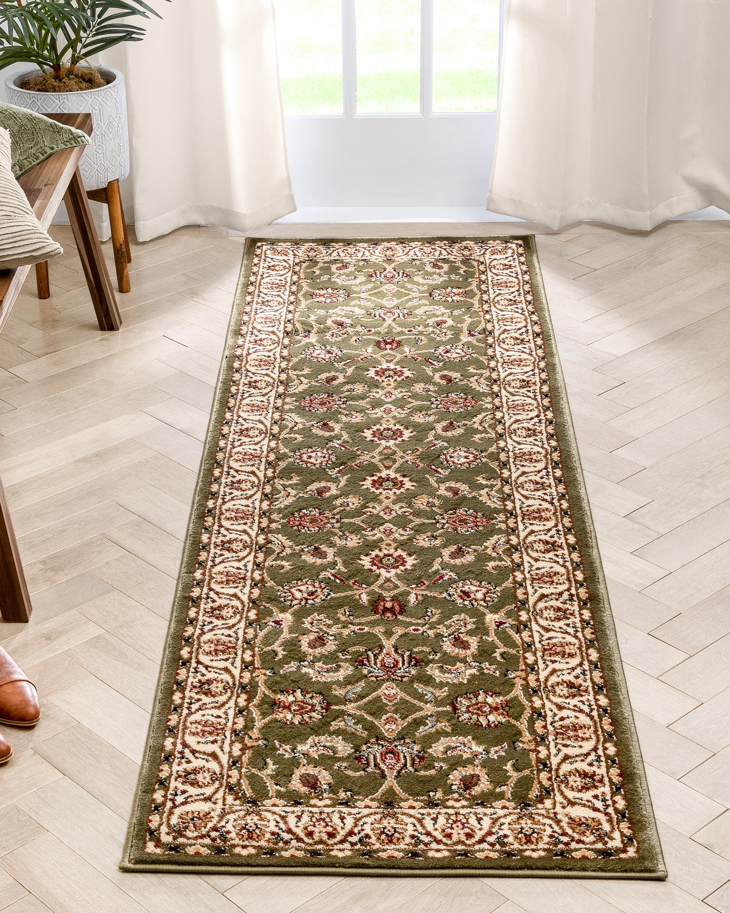 Well Woven 549352 2 x 7 (ft) Loomed Polypropylene Green Rectangular Indoor Medallion Persian Runner rug