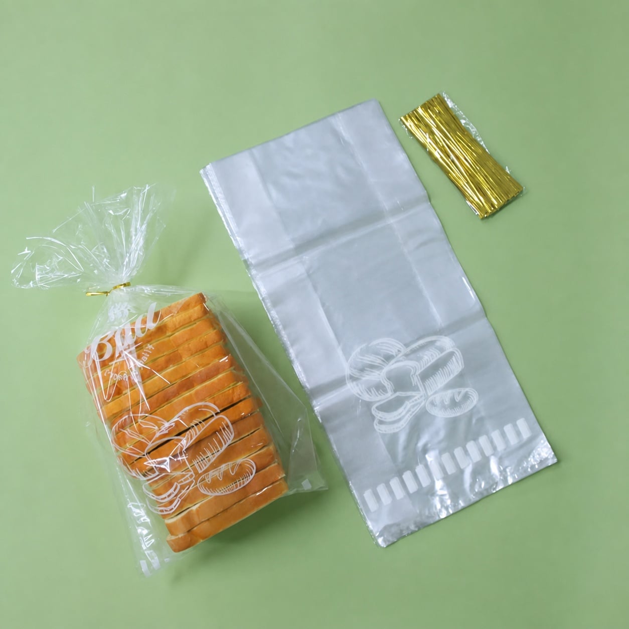 KIWDZFU  Plastic Bread Bags with Ties Clear Gusseted Loaf Bags for Homemade Bread Sourdough Bakery Food Storage 8 x 4 x 18 Inch 100 Pack