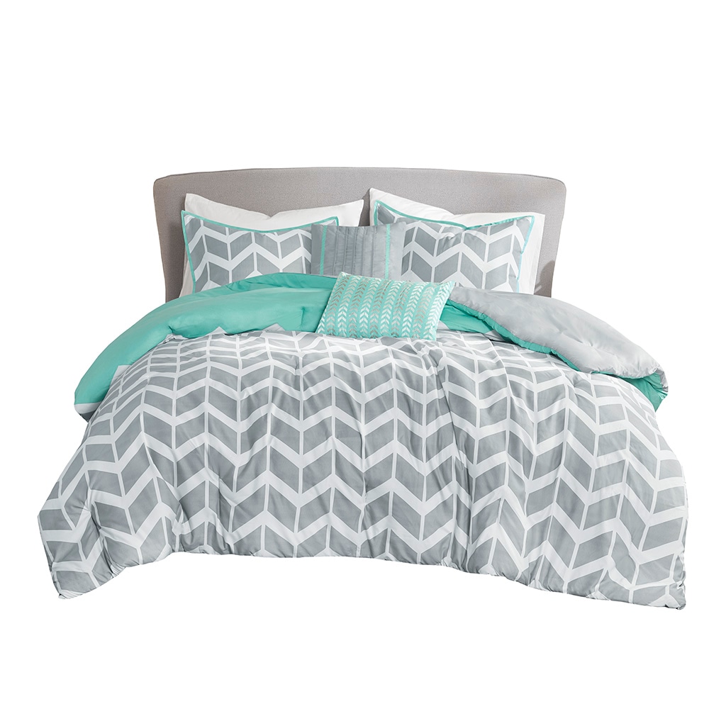 Gracie Mills 232-01DI Basil Chevron Bliss Comforter Set