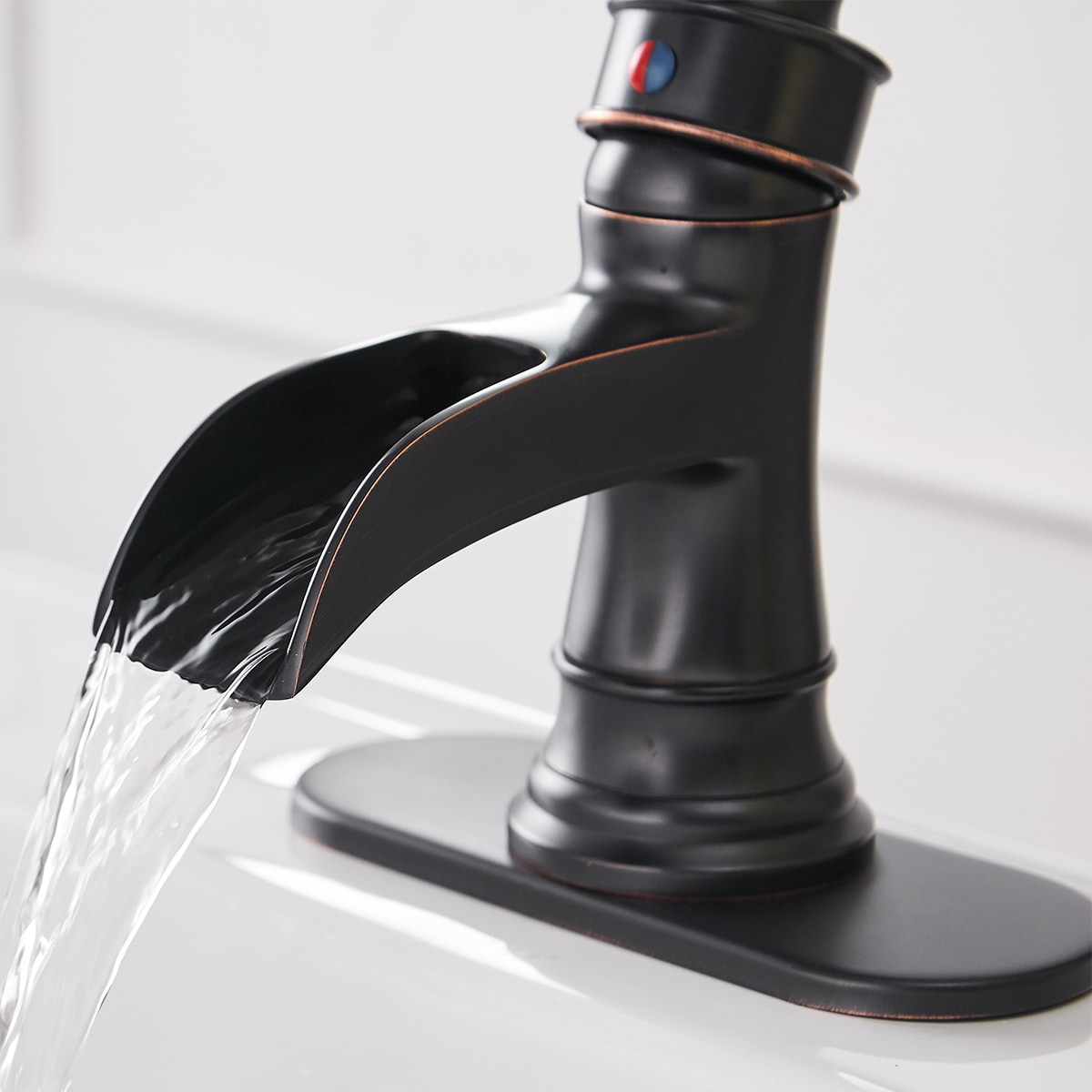 Oil Rubbed Bronze Single Handle Waterfall Bathroom Faucet with Pop-up Drain