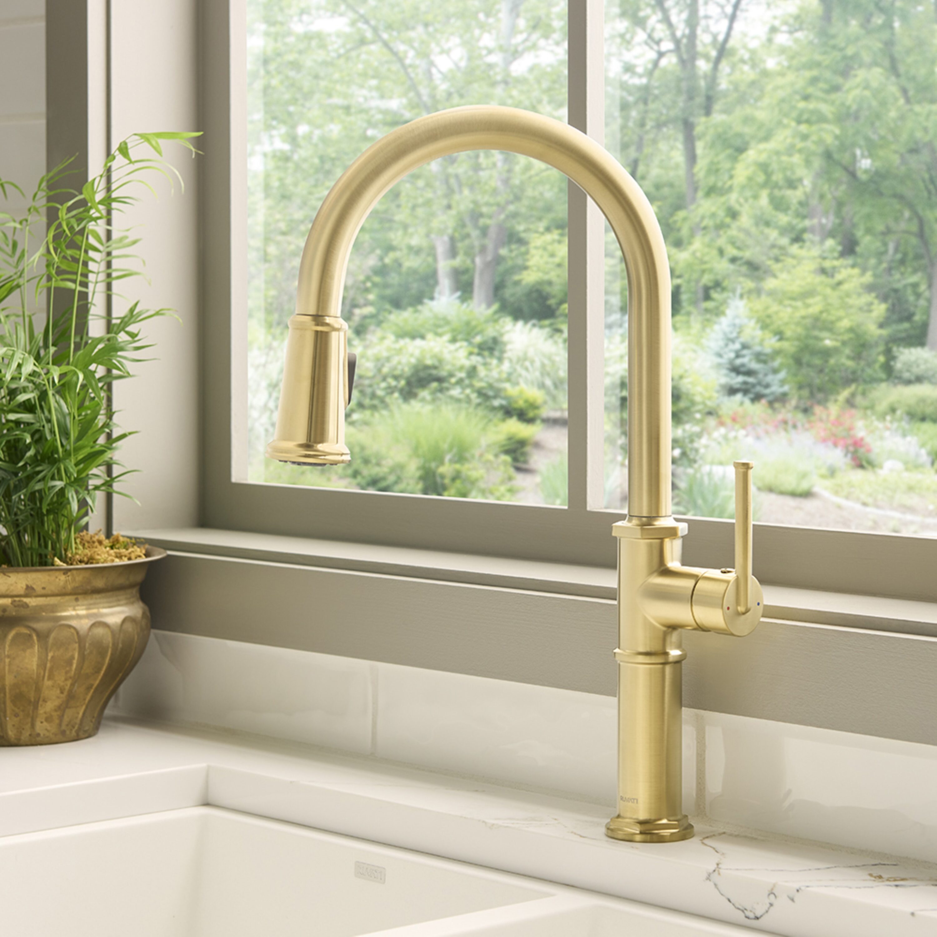 Ruvati RVF1239SG Idris Brushed Gold Single Handle Deck-mount Kitchen Faucet with Sprayer