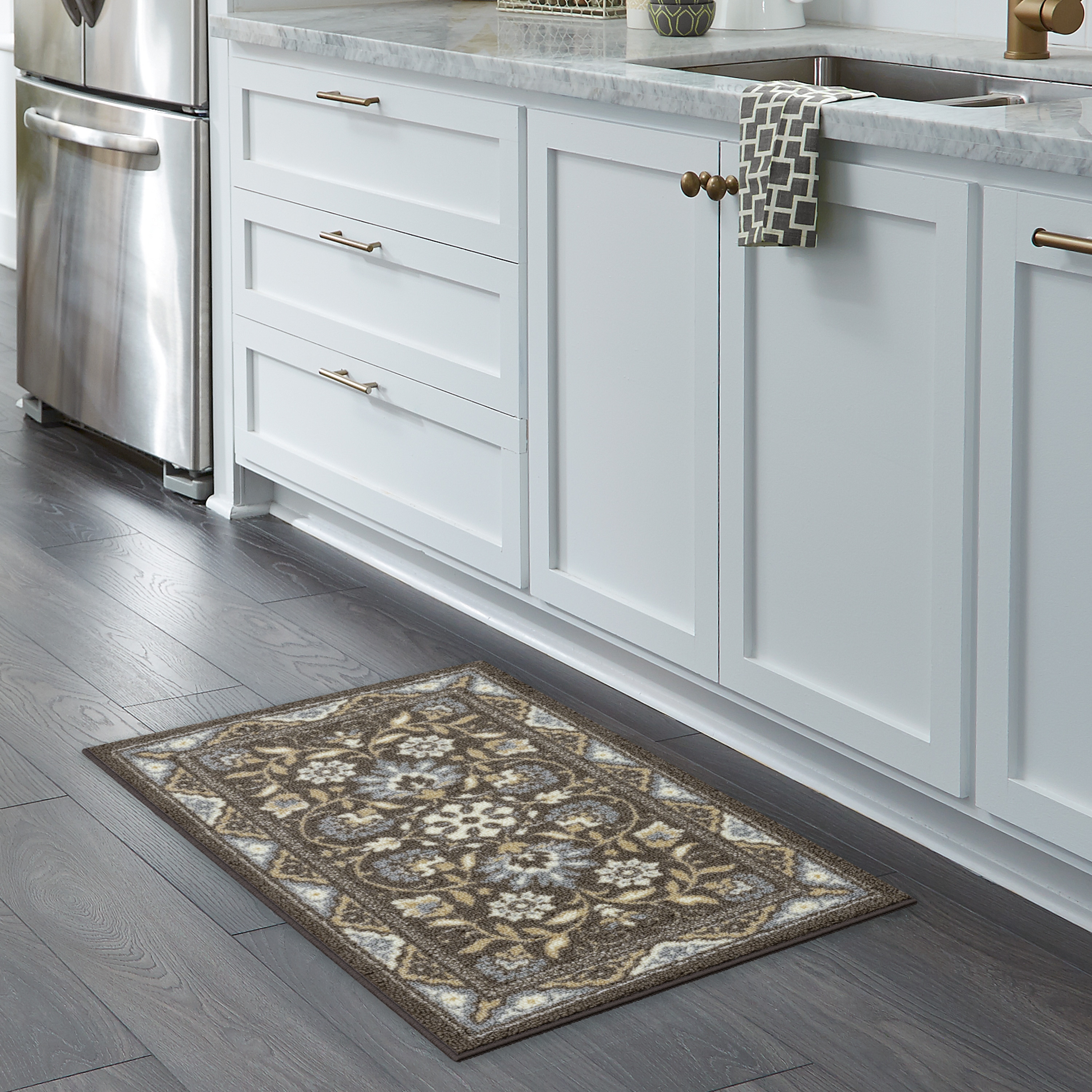 Maples Rugs B4572402 2 x 3 (ft) Tufted Polyester Light Brown/Gray Rectangular Indoor Border Machine washable Throw rug