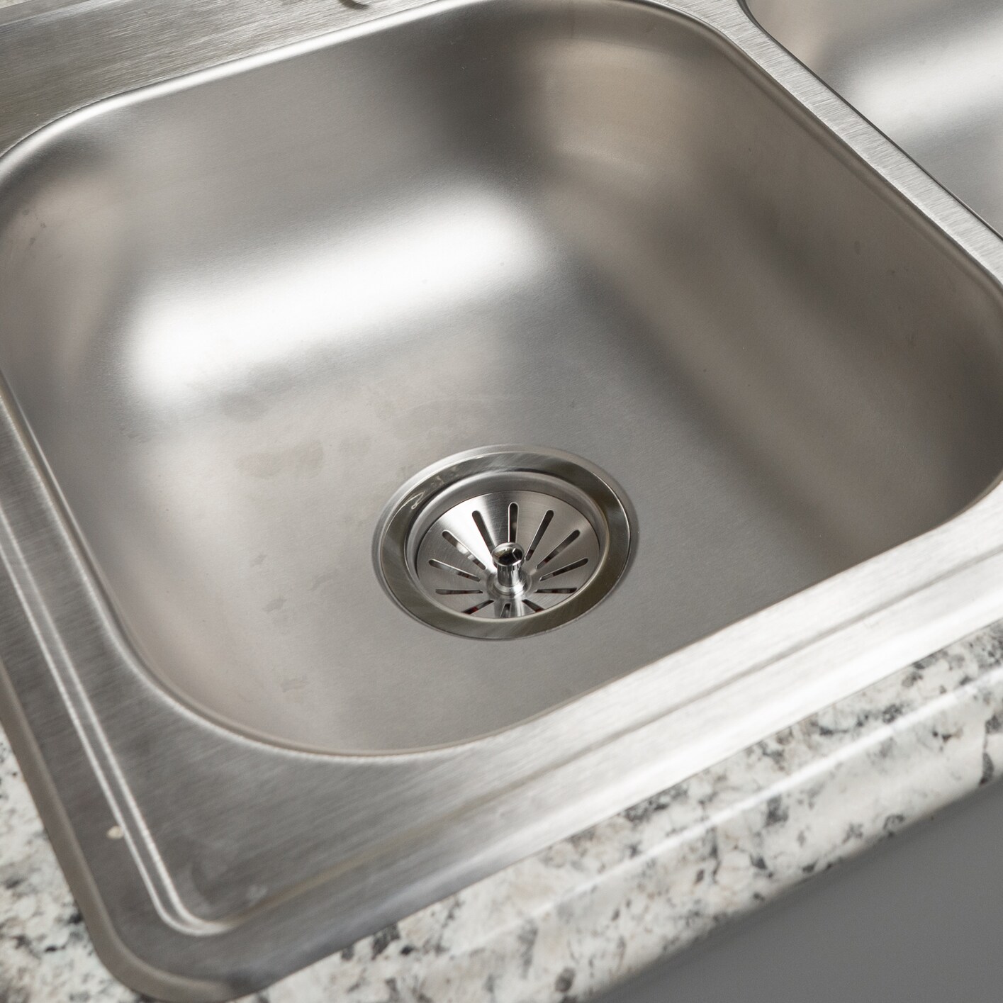 Keeney K5415L Kitchen-Sink-Strainers - View #9