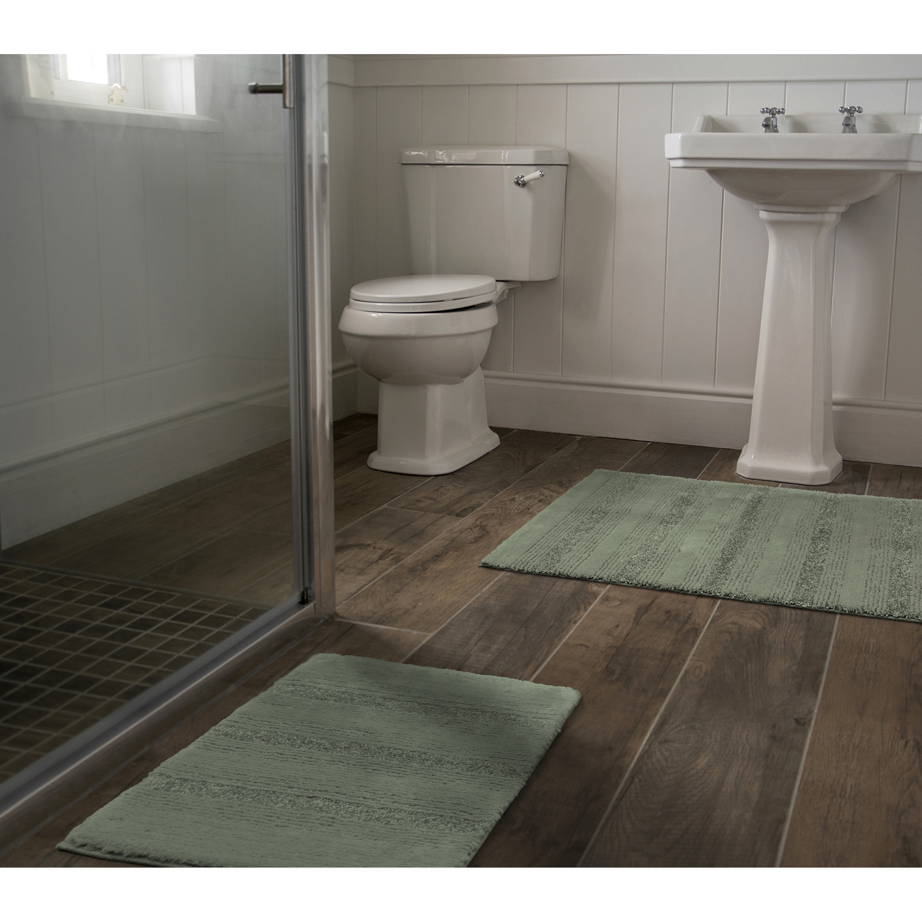 Traditional Essence 34-in x 21-in Nylon Bath Rug