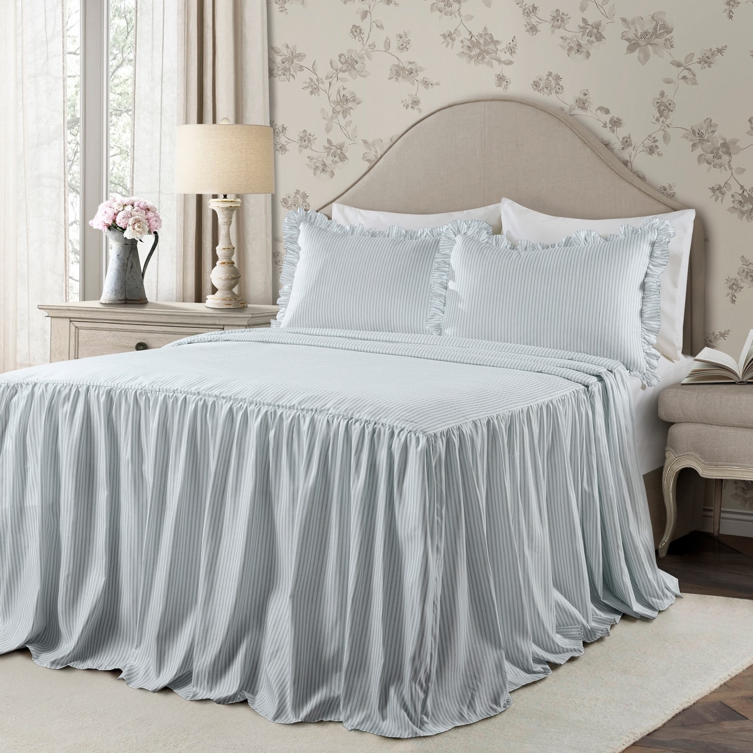 Lush Decor 16T003739 Lake Blue Stripe Queen Bedspread