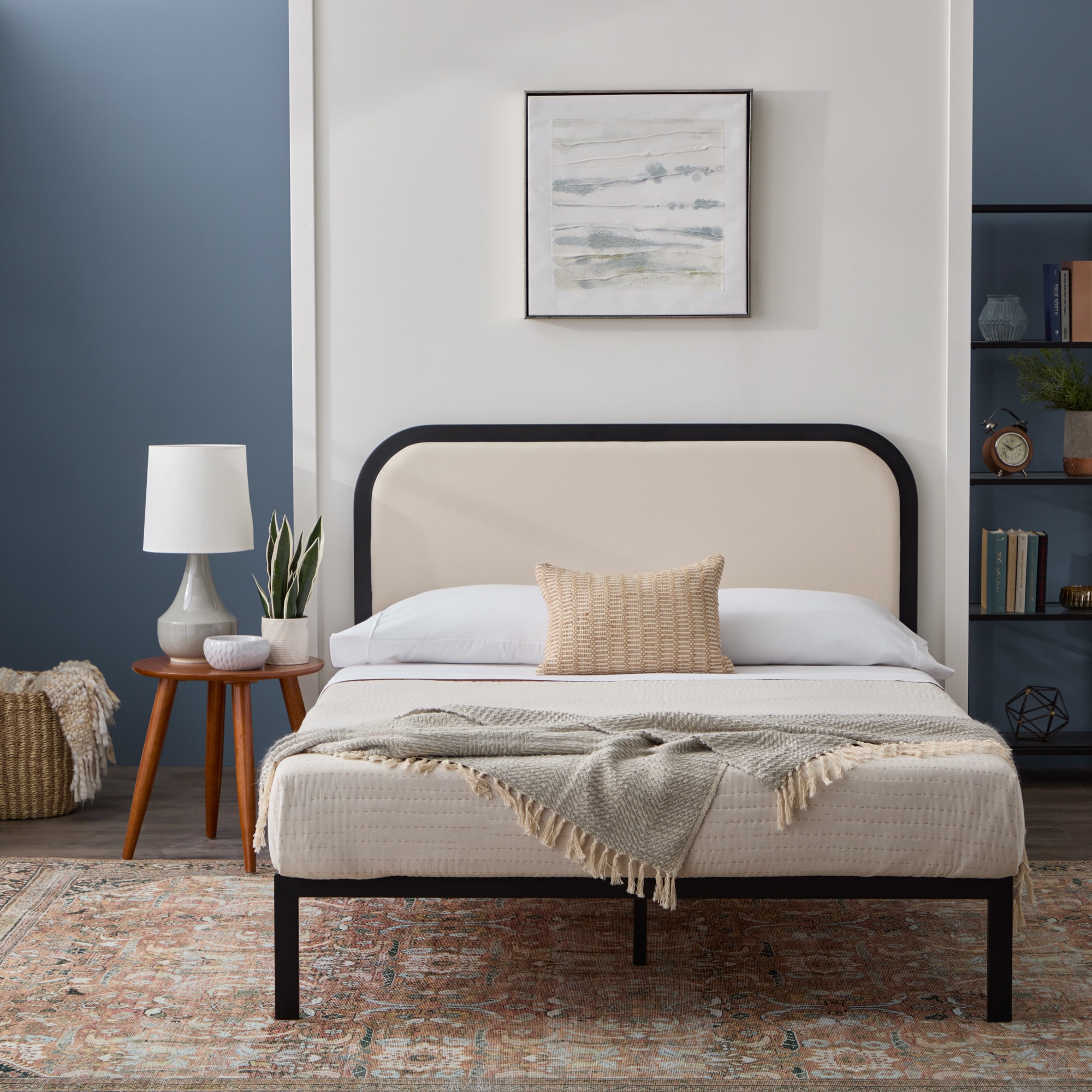 Brookside BS0002MUBQQIV Cream Queen Metal Platform Bed