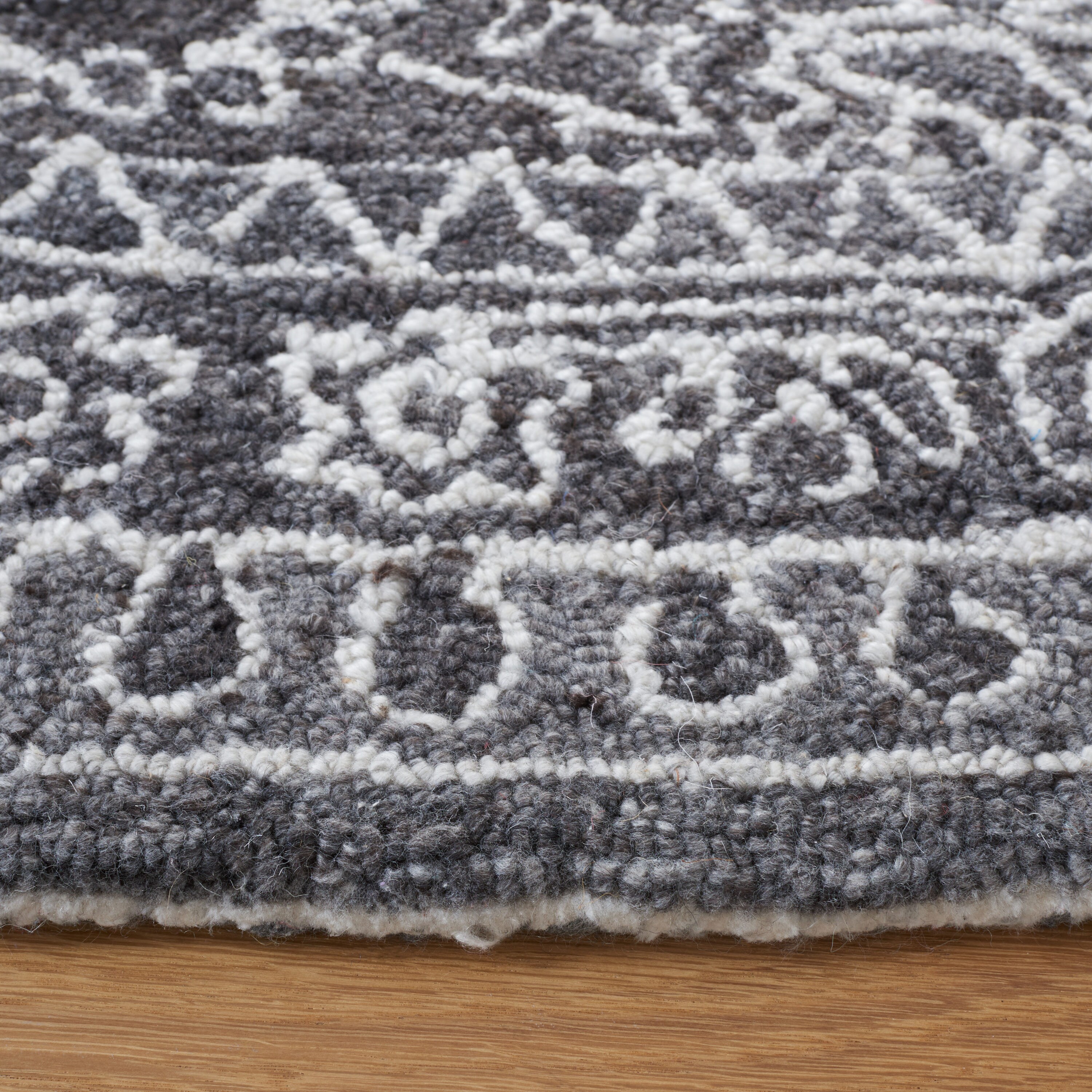 Black Round Hand-Tufted Wool Medallion Area Rug