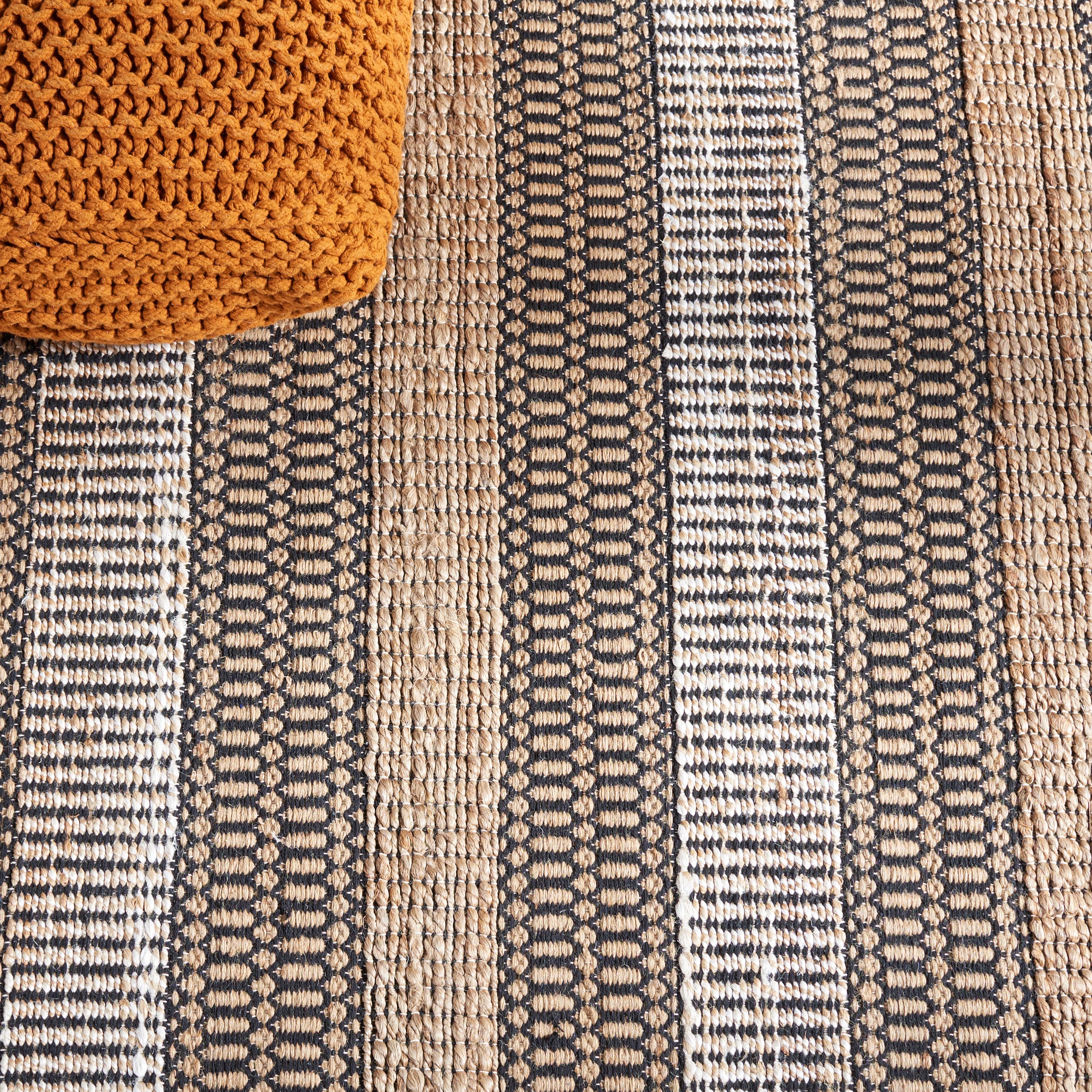 Safavieh NFB652Z-4 rugs - View #5