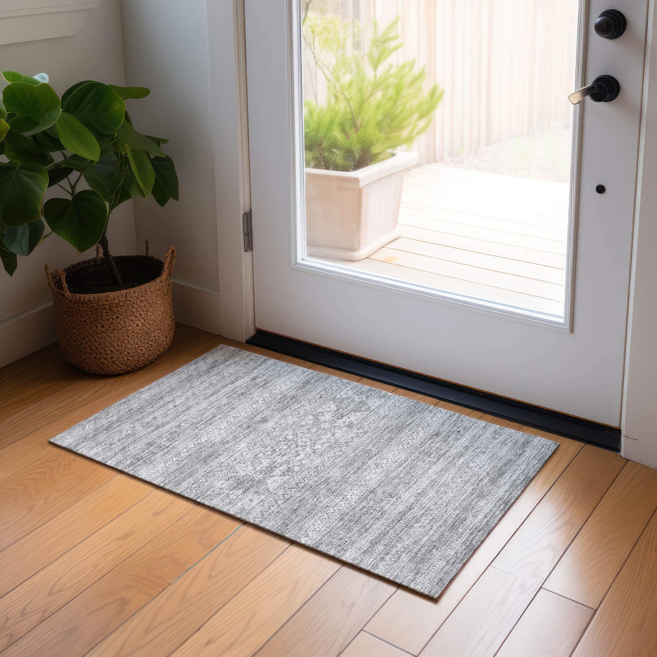 Silver Flat Woven Synthetic Indoor/Outdoor Area Rug