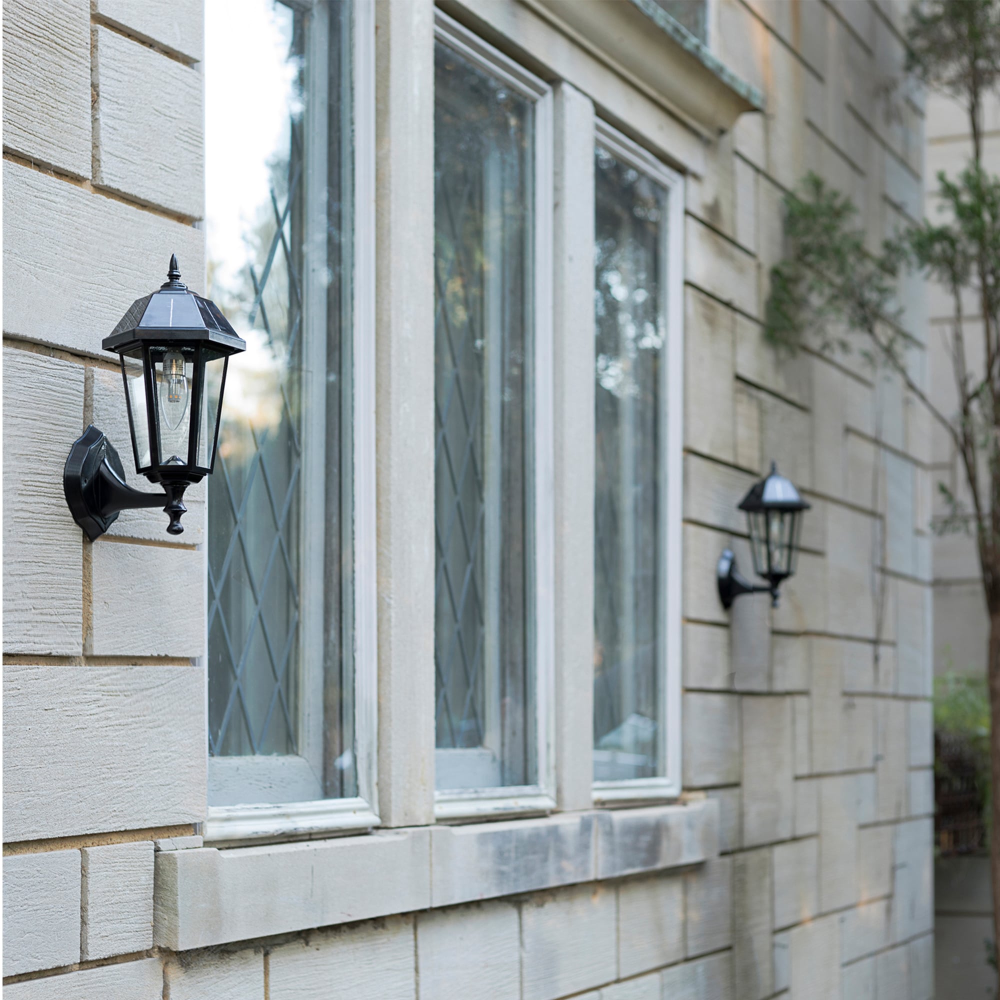 Topaz Black Aluminum Solar LED Outdoor Post Light