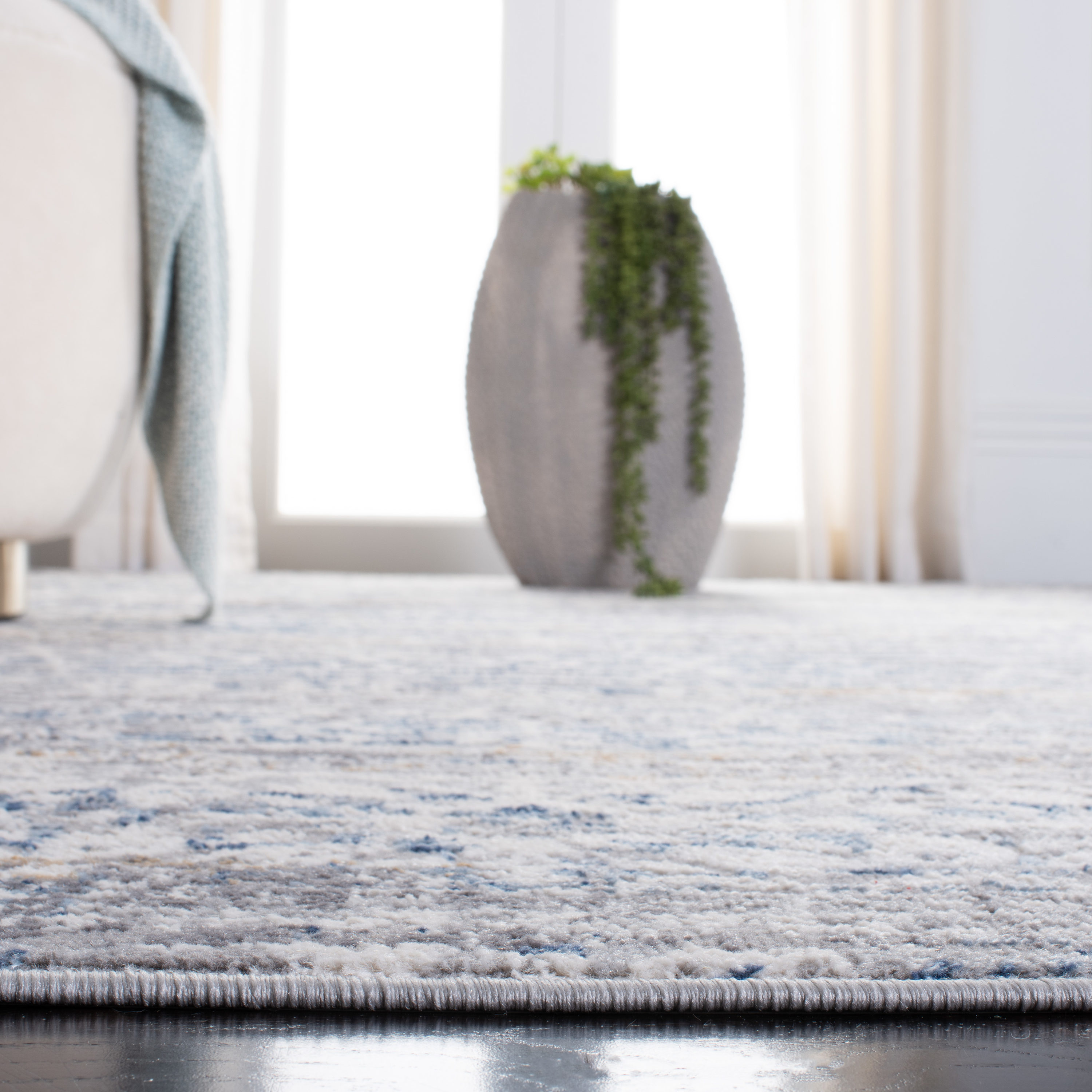 Safavieh ALA484F-7SQ rugs - View #6