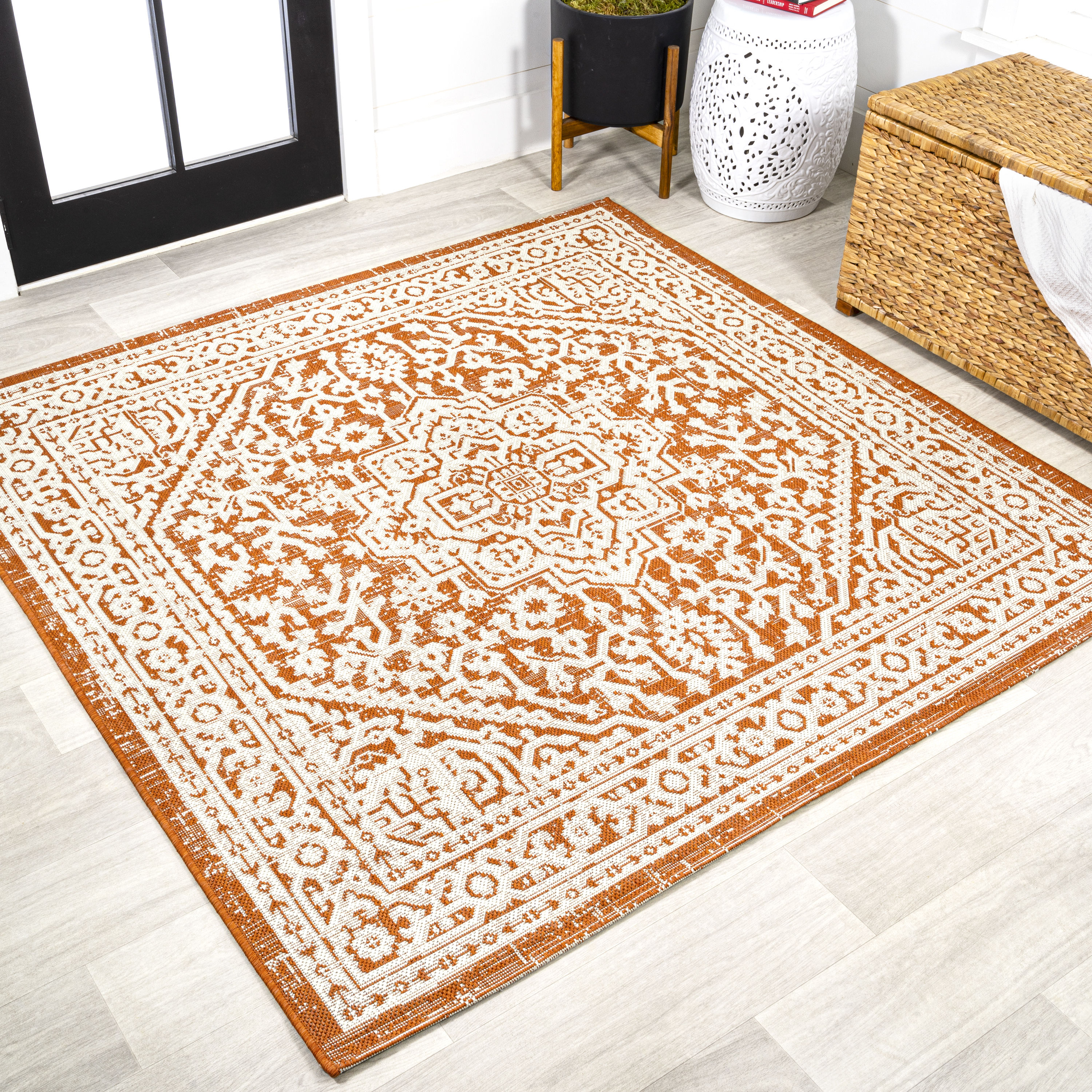 Handmade Orange and Cream Medallion Square Synthetic Rug