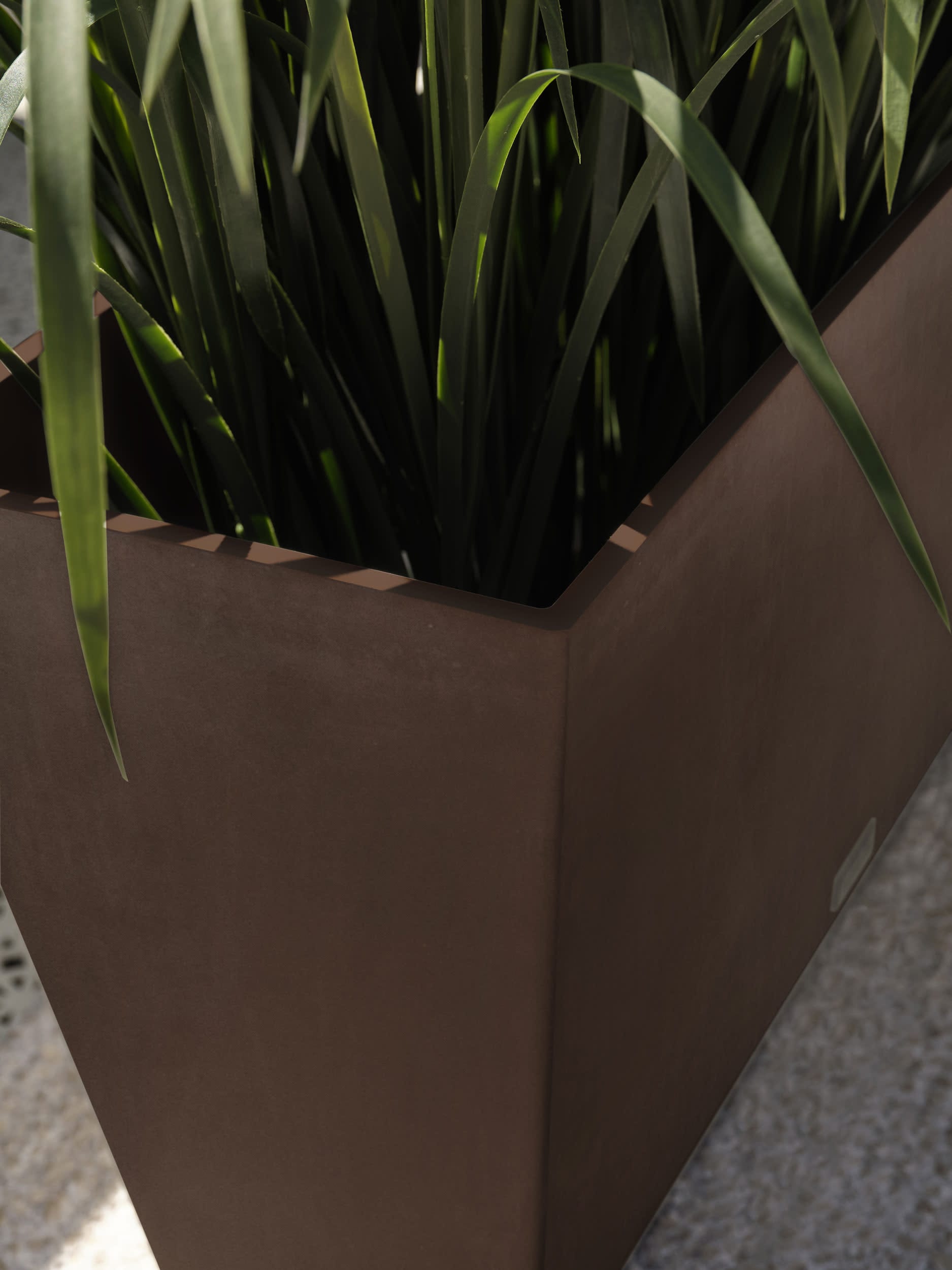 Veradek MLO31E Planter-Window-Box - View #7