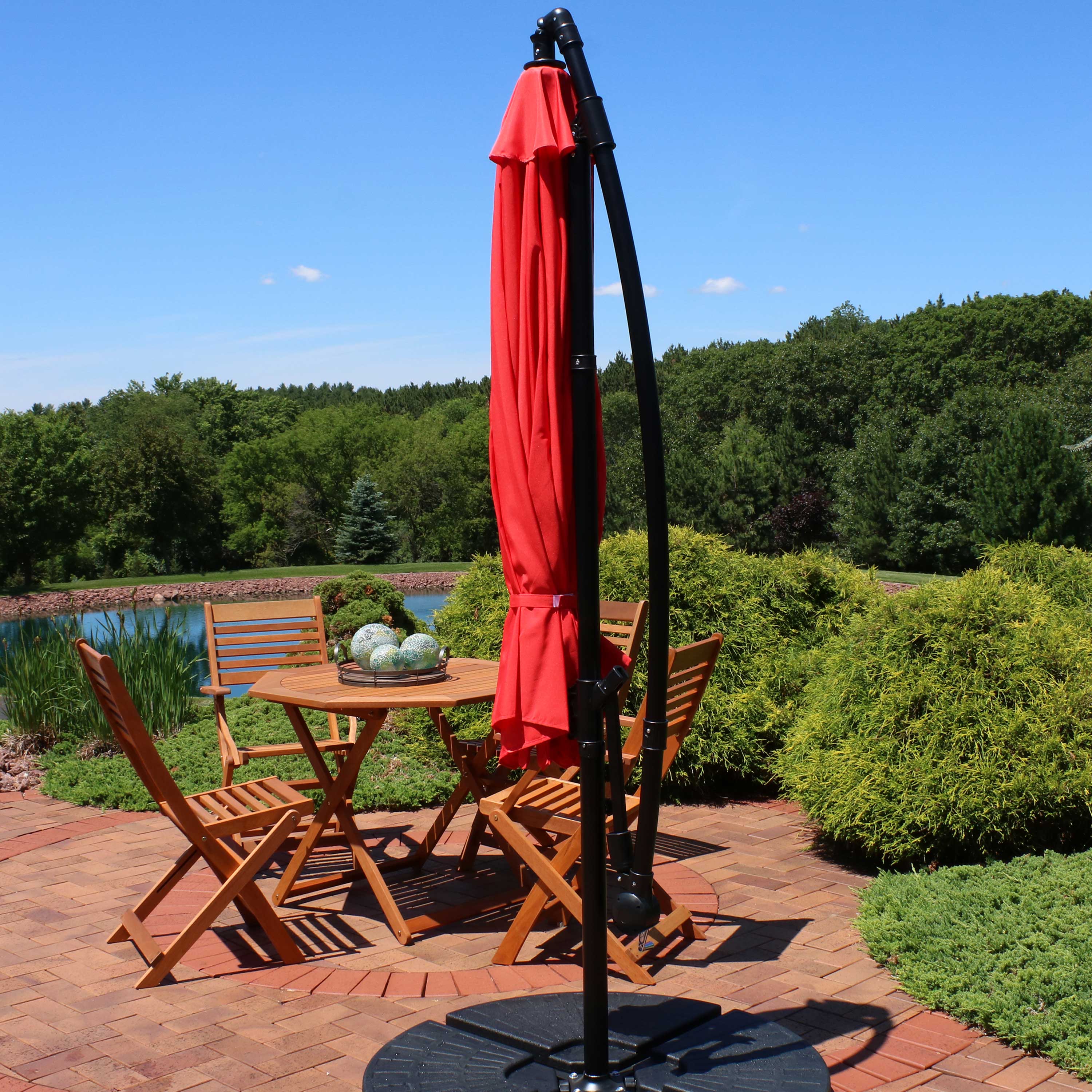 Sunnydaze Decor 9-Foot Red Offset Outdoor Patio Umbrella with