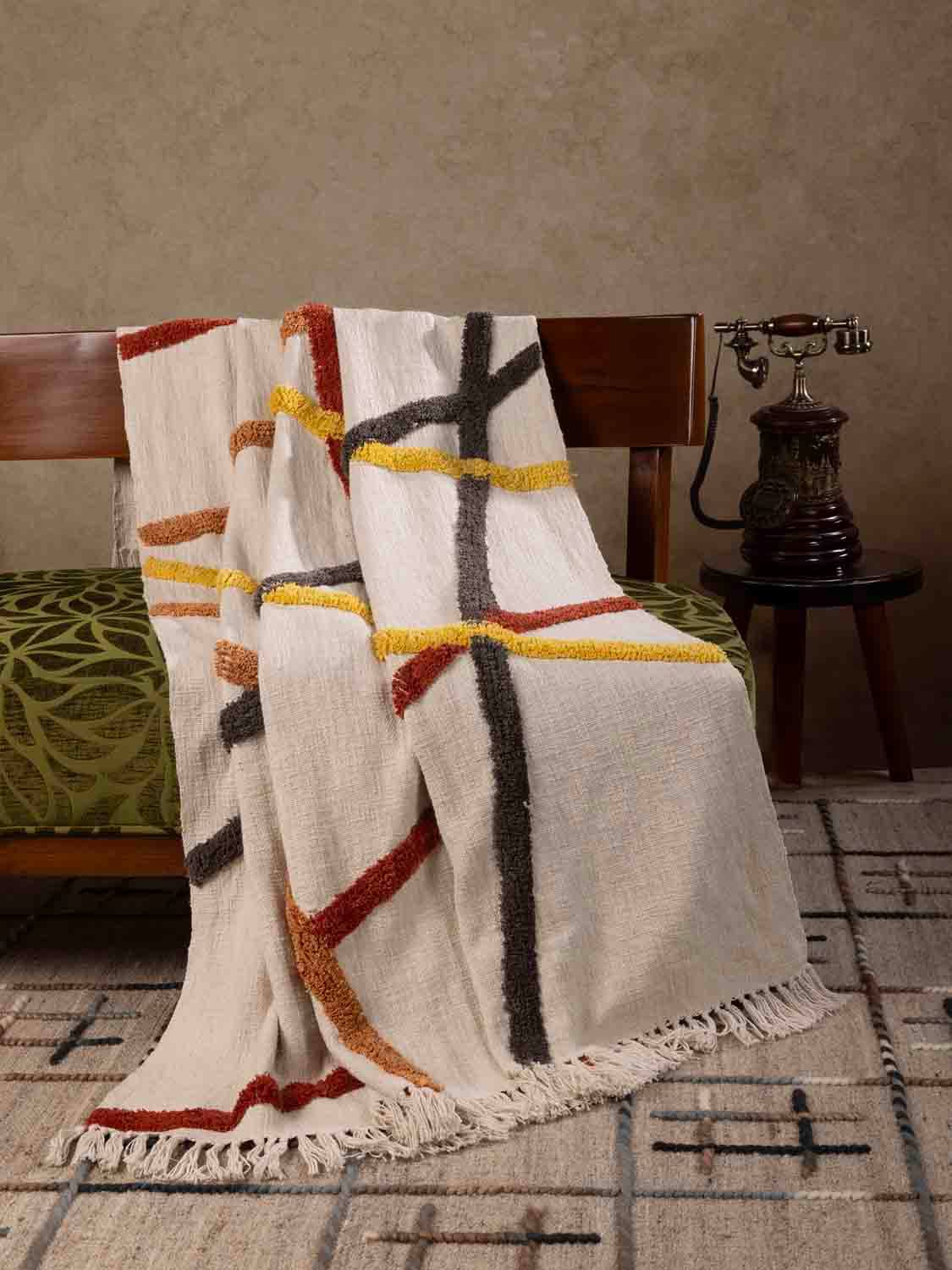 GAURI KOHLI GK71095 Blankets-And-Throws - View #4