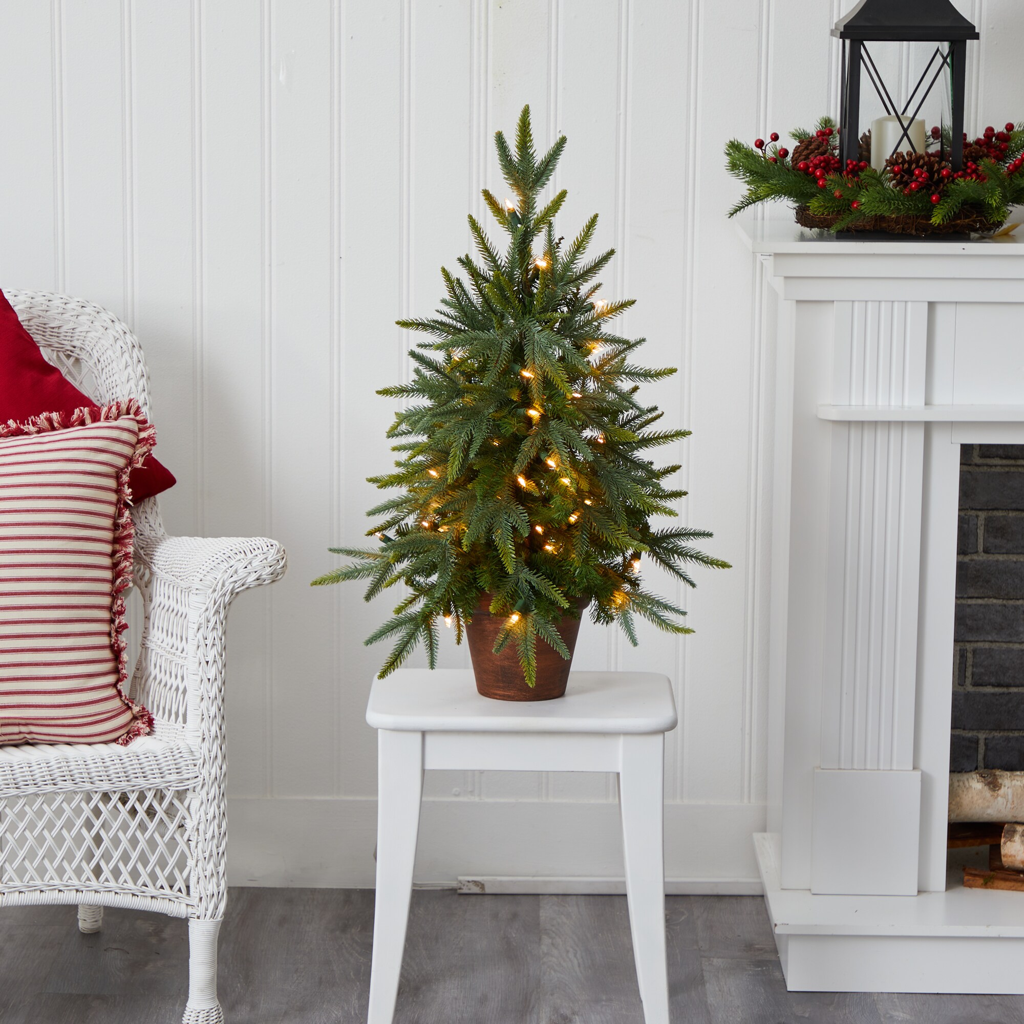 2.5ft Green Douglas Fir Tabletop Christmas Tree with Copper Planter and LED Lights