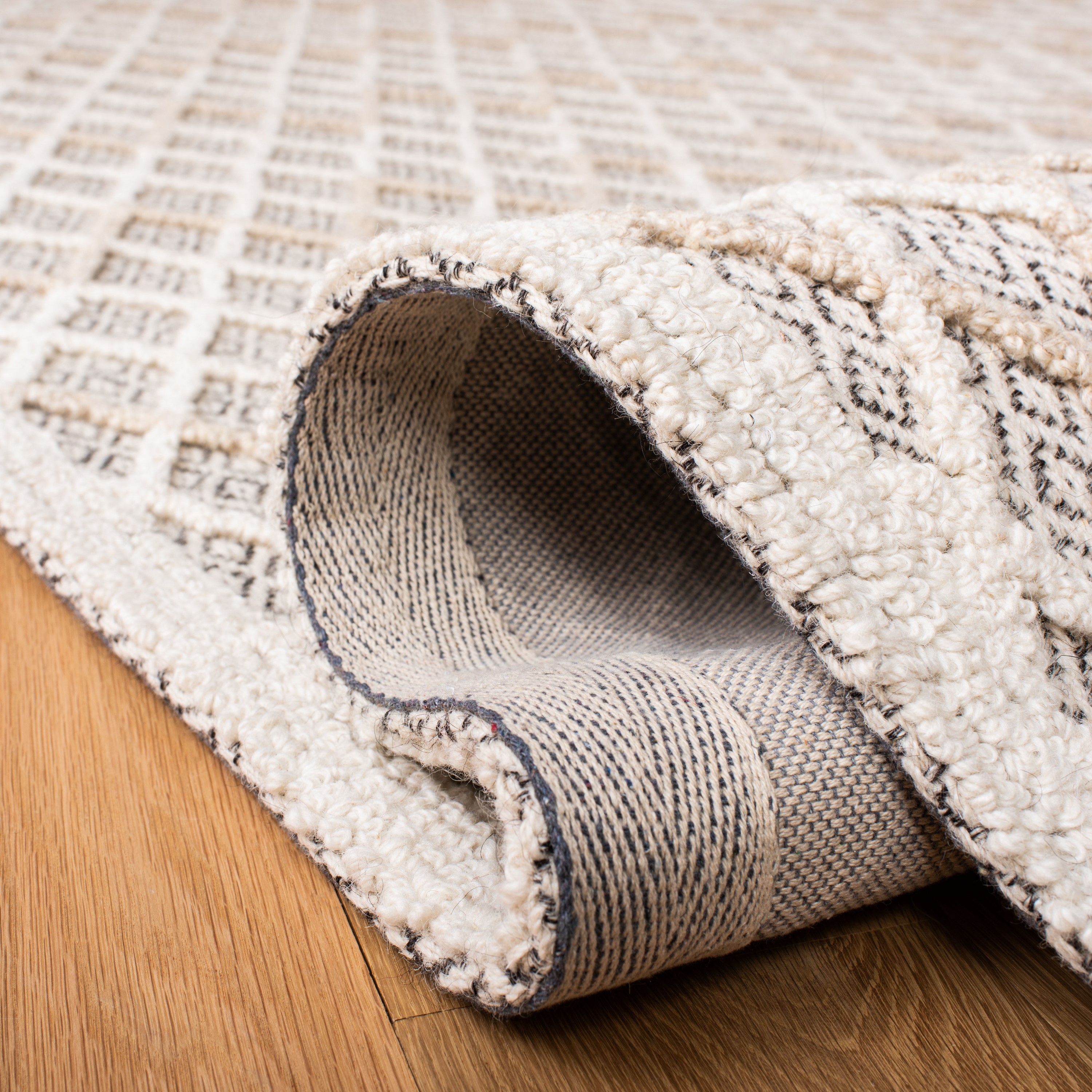 Safavieh TRC209A-3 rugs - View #5