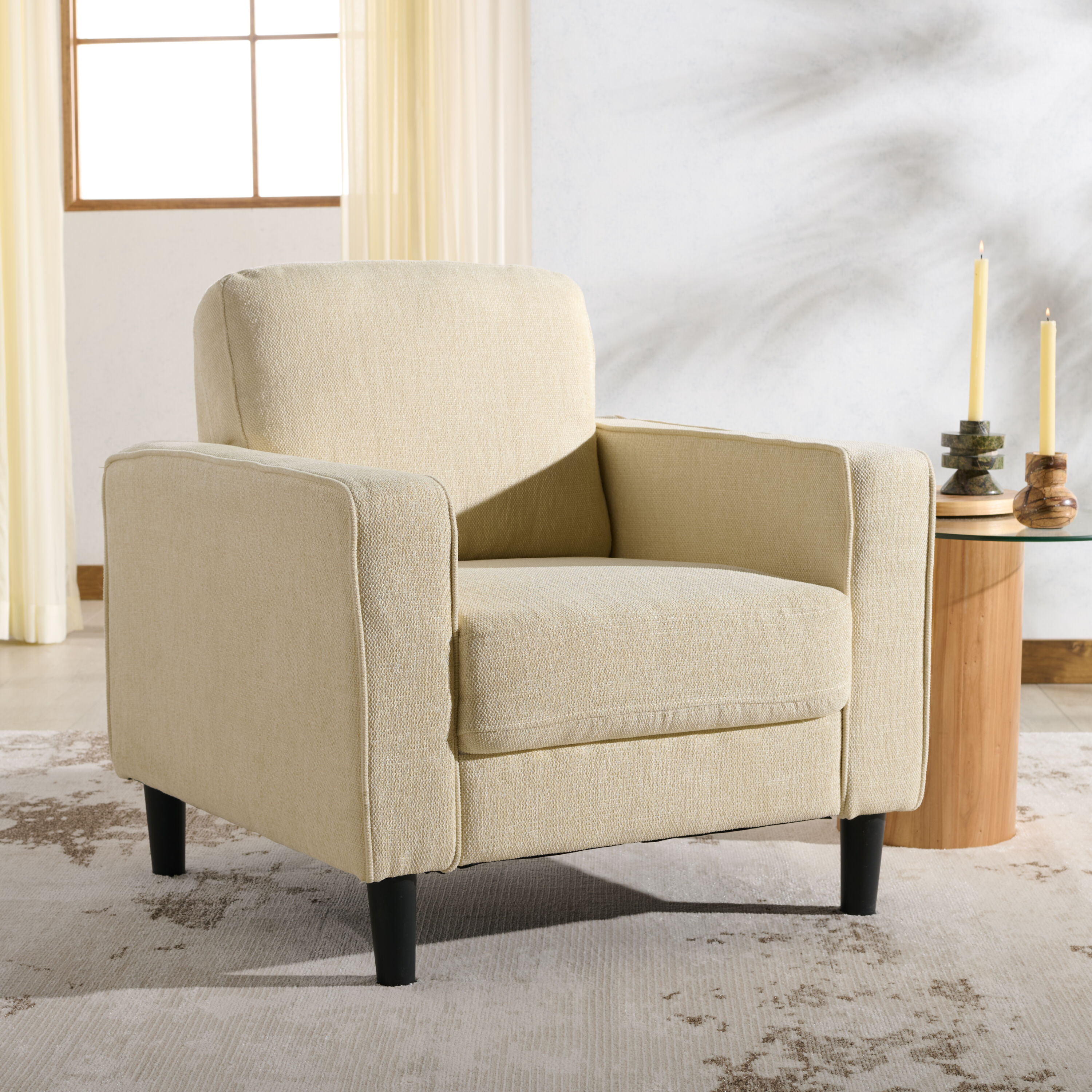 Safavieh SFA2000A Felicianya Modern Accent Chair/Cream