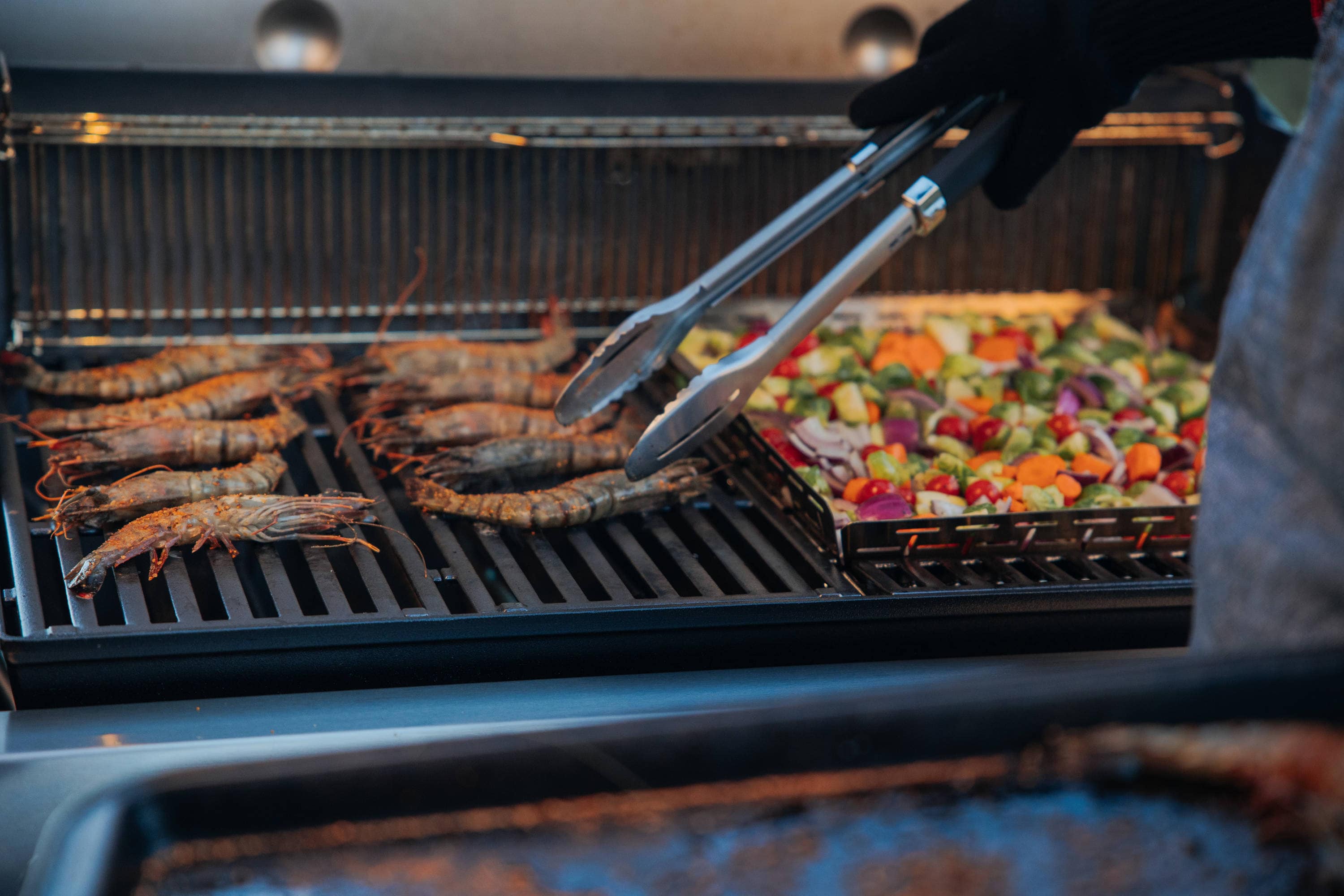 Weber 7859 Gas-Grill-Cookgrates-Warmracks - View #9