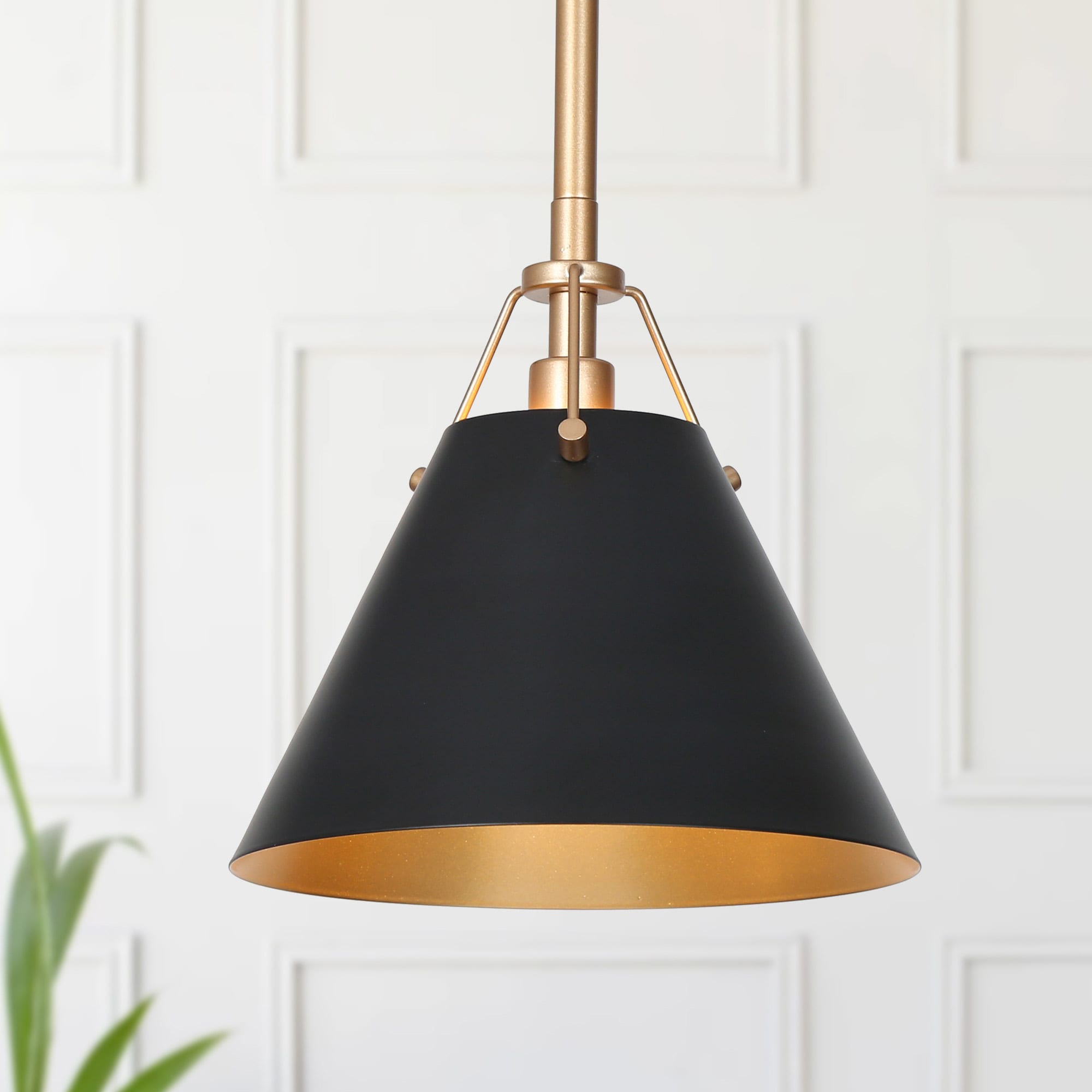 18 Gold Cone Neck Lamp